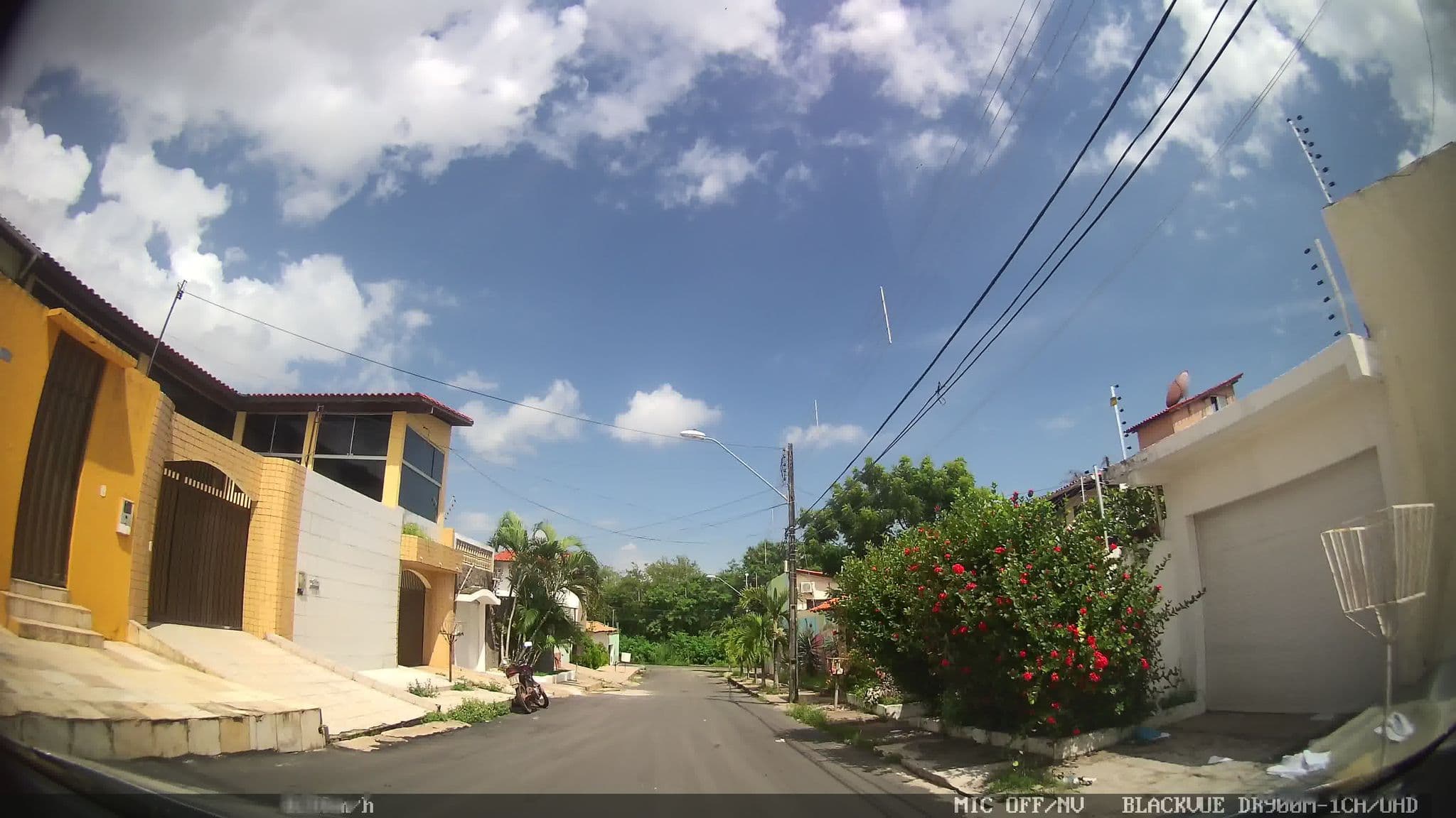 Street view near O Guarani Hostel, São Luís — © kaart_1 (CC BY-SA · Mapillary)