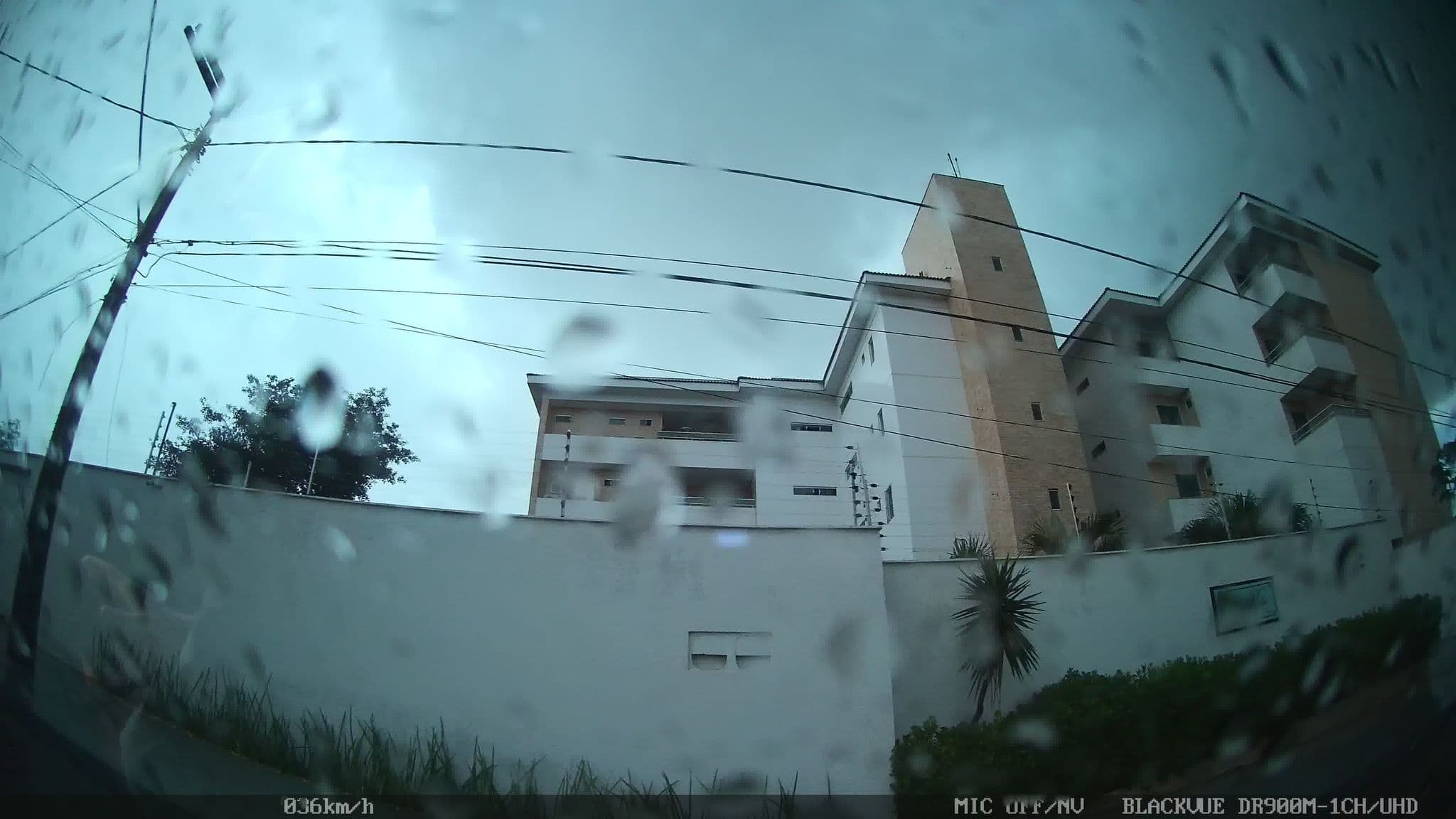 Street view near Duailibe Resort, São Luís — © kaart_1 (CC BY-SA · Mapillary)