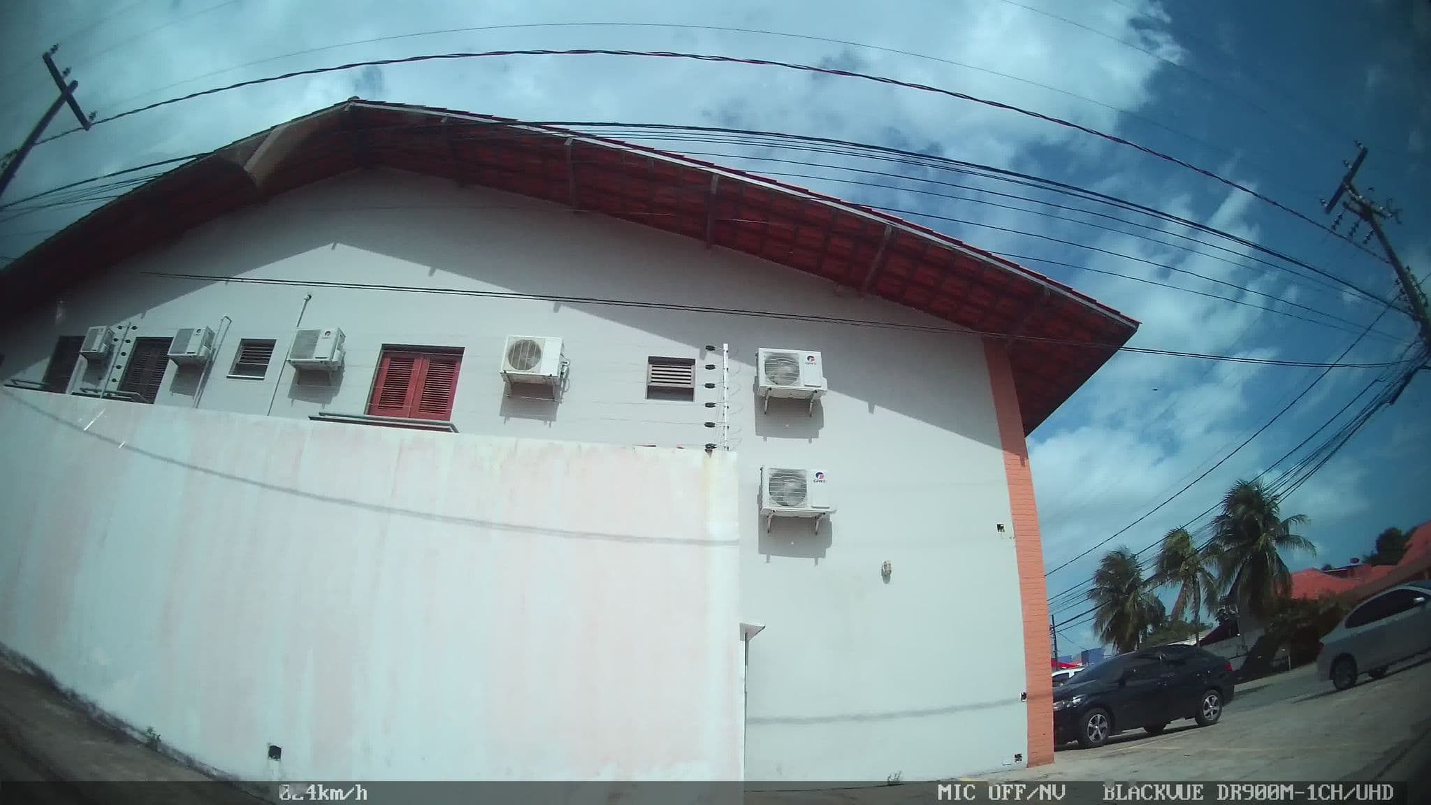 Street view near Hotel Sambaquis, São Luís — © kaart_1 (CC BY-SA · Mapillary)