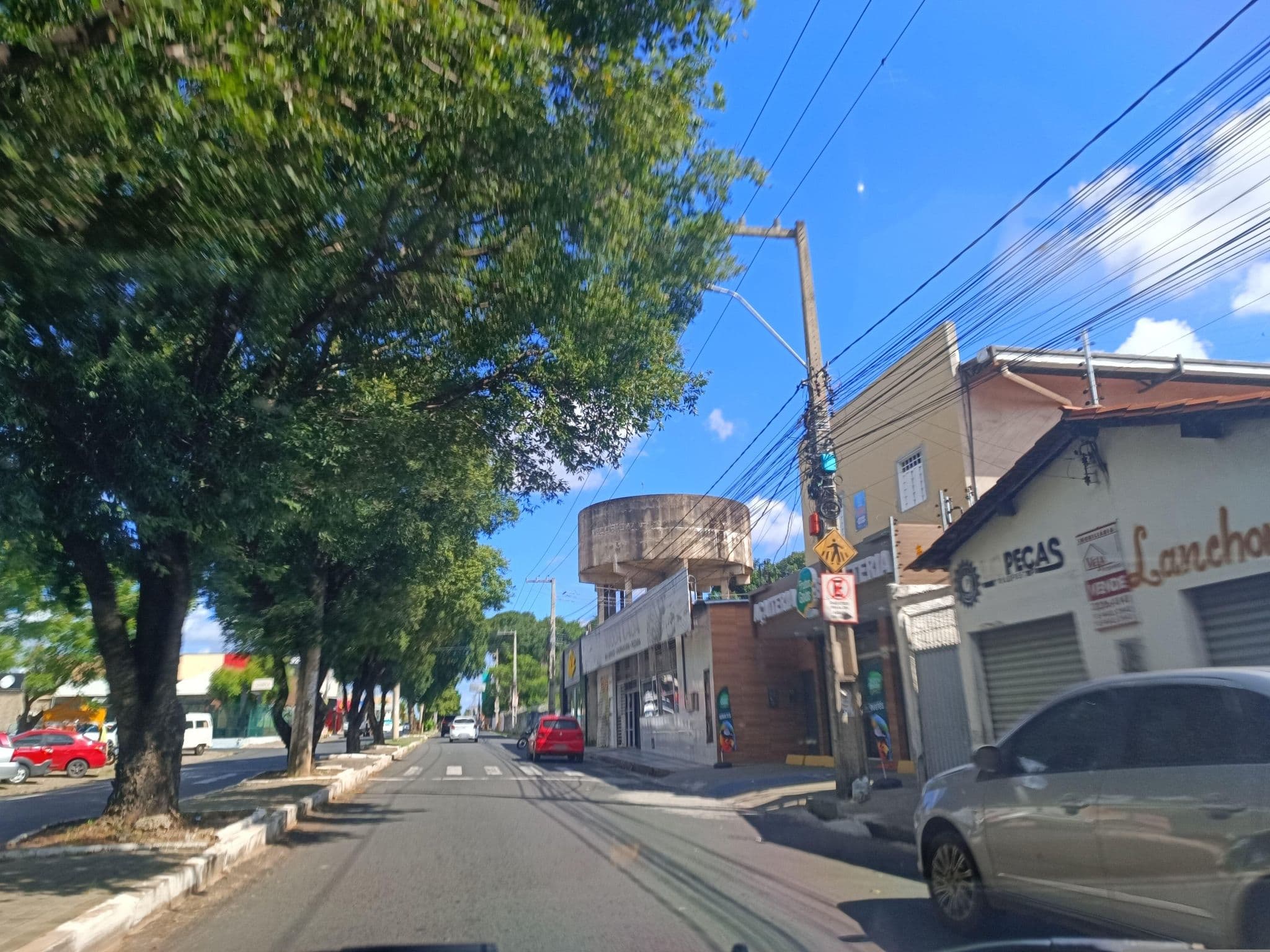 Street view near Fantástico Mundo da Iranete, Teresina — © felipedantas (CC BY-SA · Mapillary)