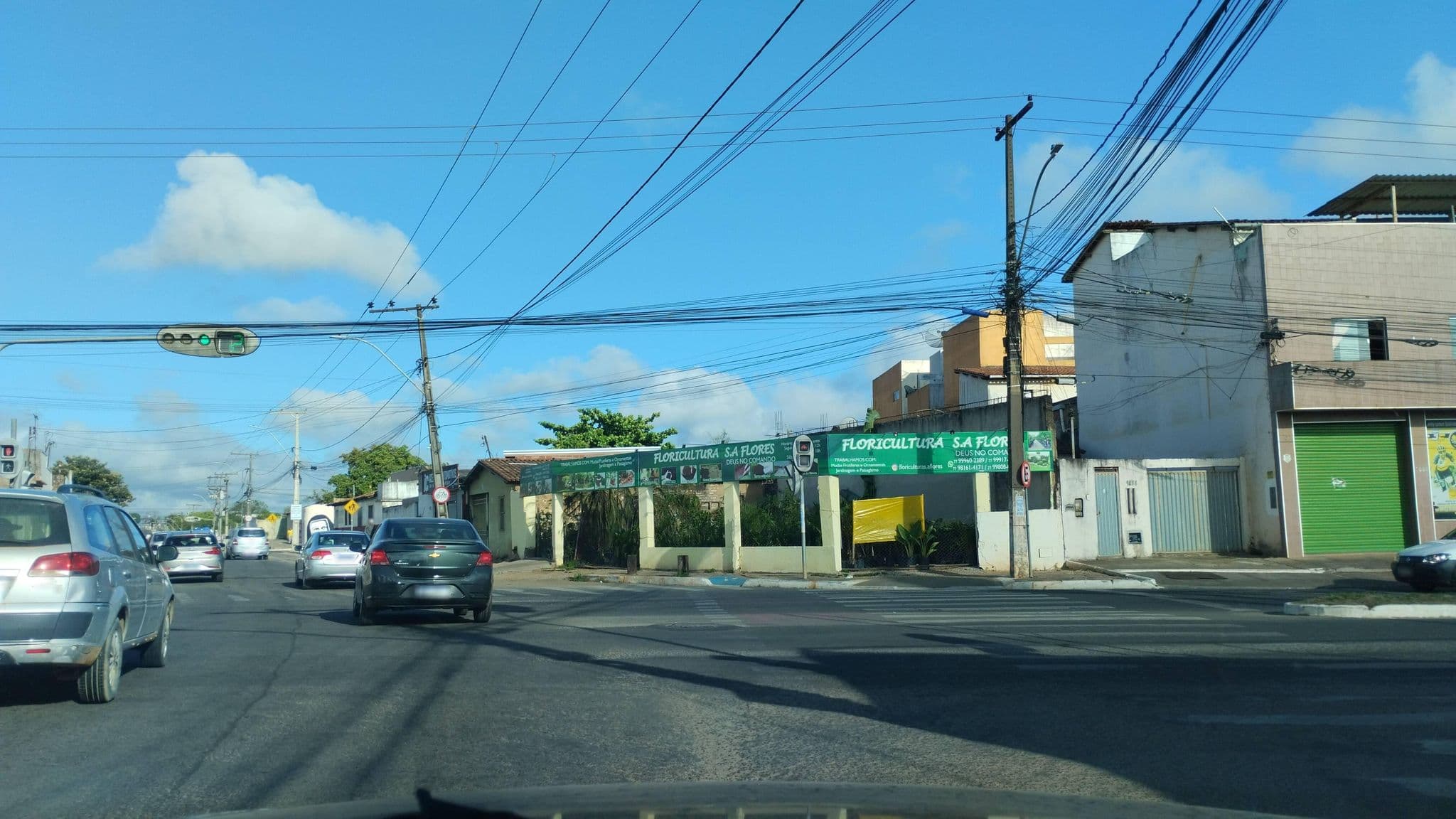 Street view near Hotel Lisboa, Vitória da Conquista — © Kaart_Local (CC BY-SA · Mapillary)