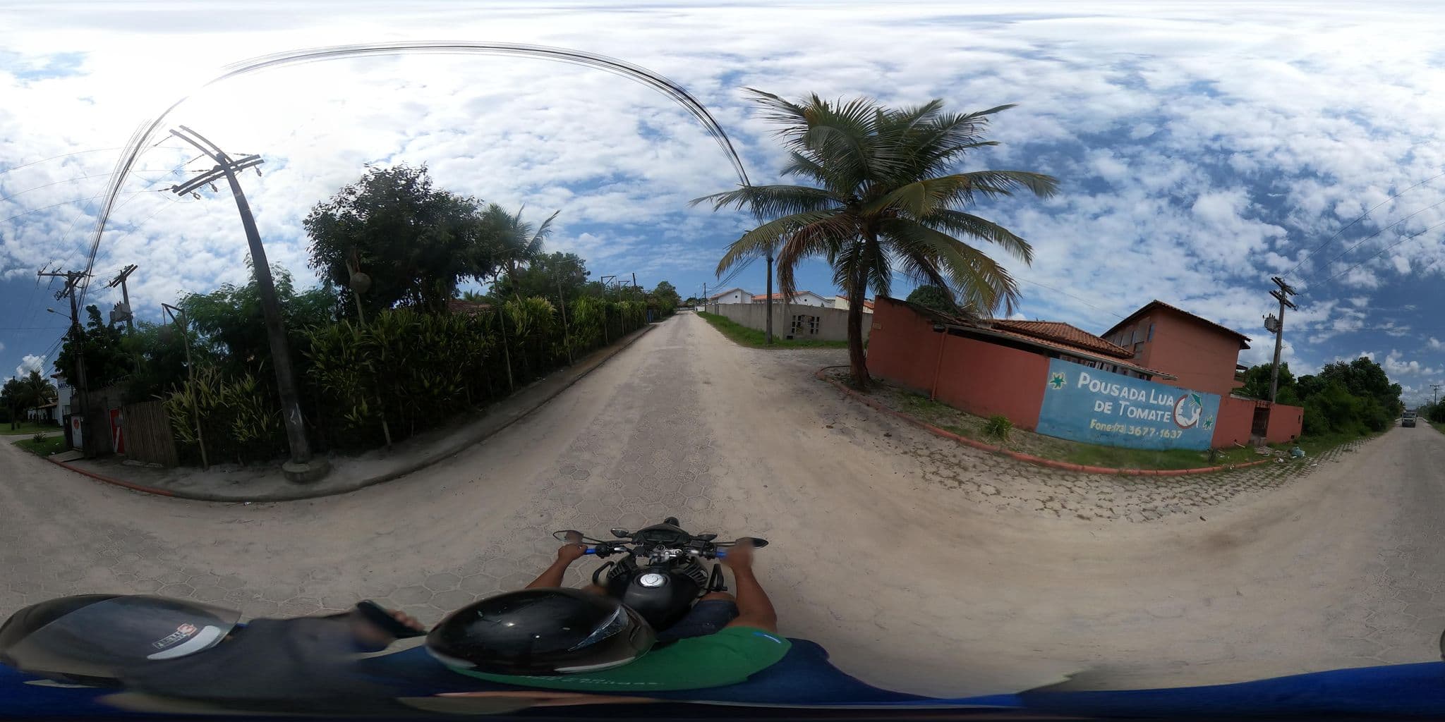 Street view near Portomilenio Hotel, Santa Cruz Cabrália — © mauriciomensura (CC BY-SA · Mapillary)