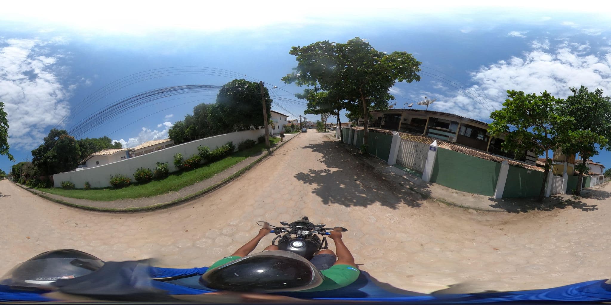 Street view near Rio Jardim Praia Hotel, Santa Cruz Cabrália — © mauriciomensura (CC BY-SA · Mapillary)