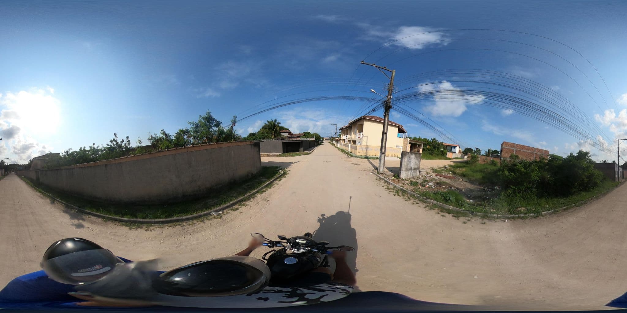 Street view near Hotel Canoas Praia, Santa Cruz Cabrália — © mauriciomensura (CC BY-SA · Mapillary)