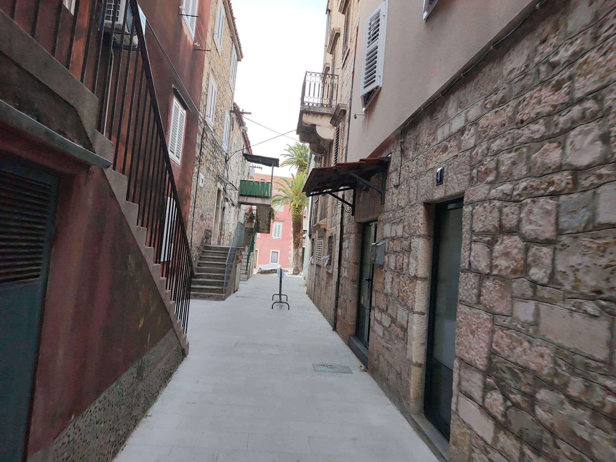 Street view near The Square, Makarska — © Duro (CC BY-SA · Mapillary)