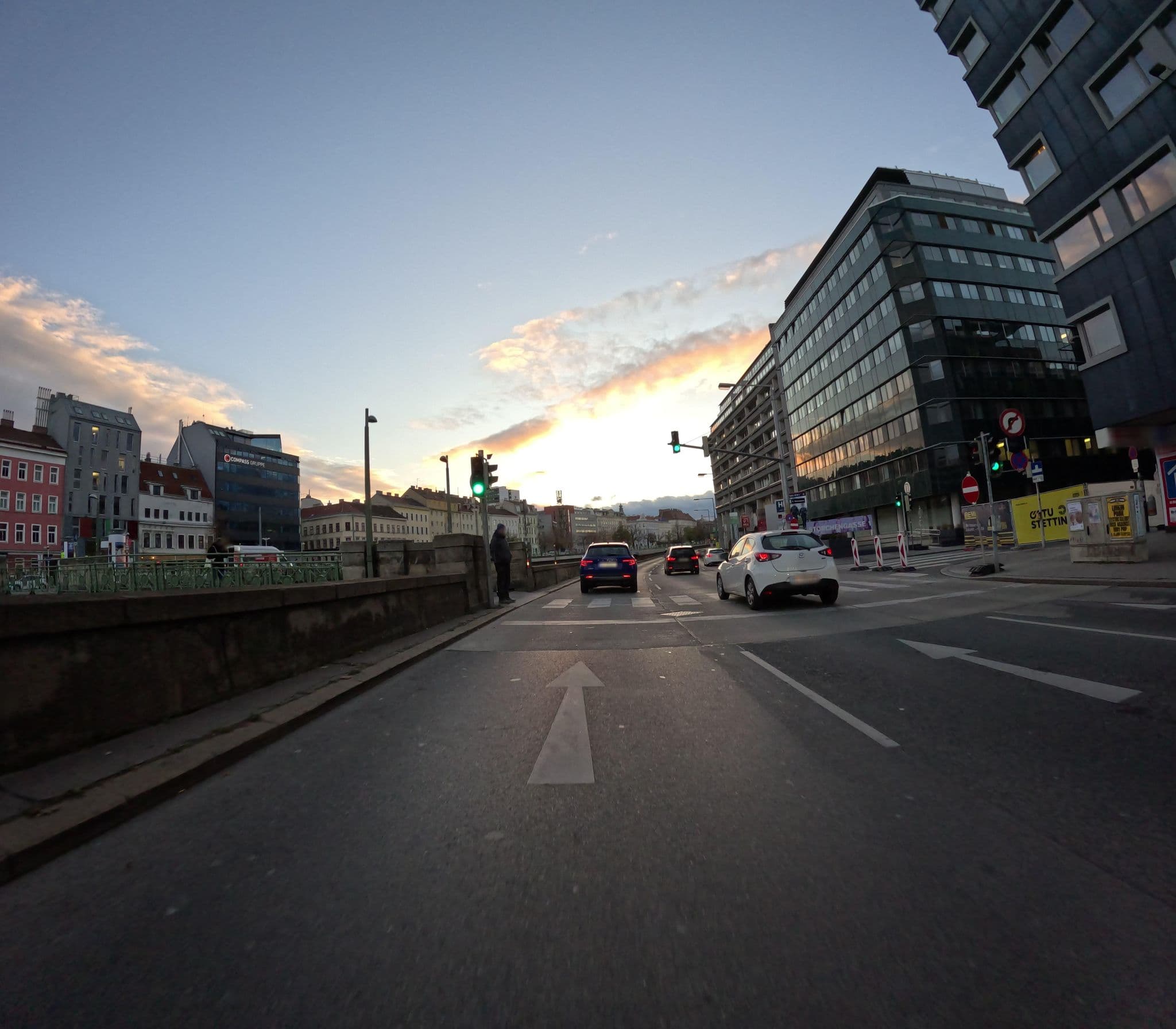 Street view near Leonardo Hotel Vienna Schönbrunn, Margareten — © erias (CC BY-SA · Mapillary)