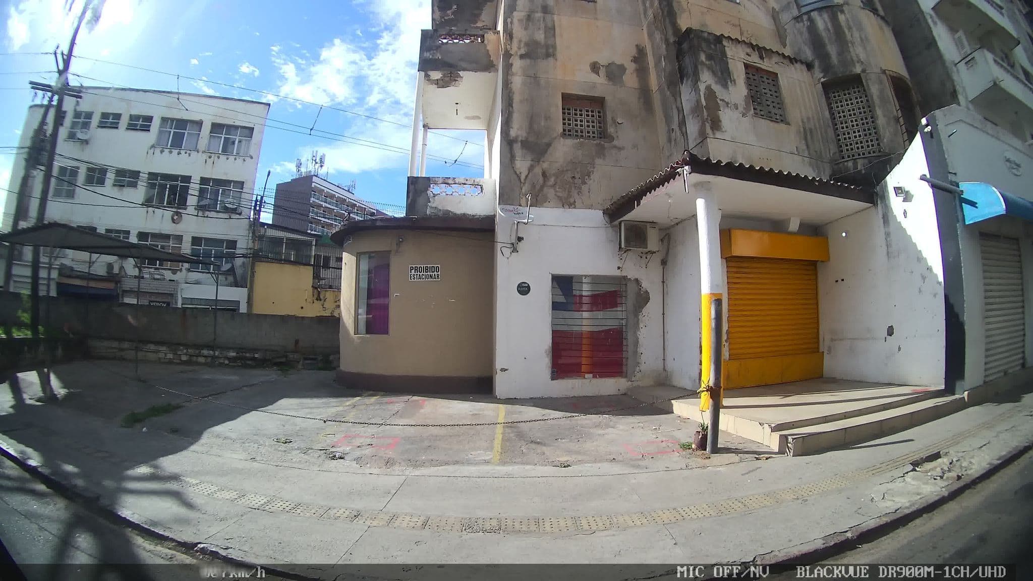 Street view near Pousada Corais da Barra, Salvador — © kaart_2 (CC BY-SA · Mapillary)