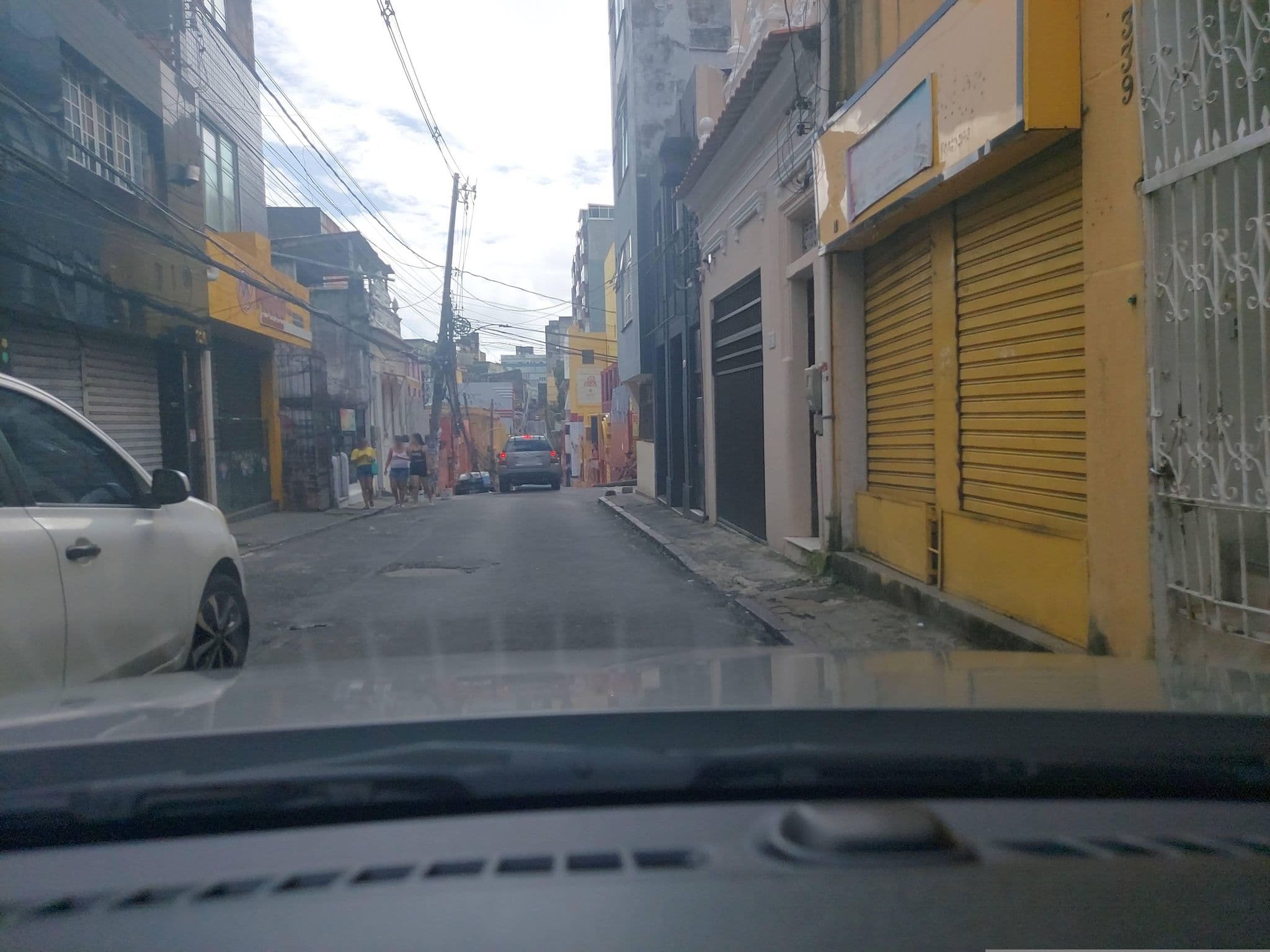 Street view near Hotel Esplendor, Salvador — © georgenqueiroz (CC BY-SA · Mapillary)