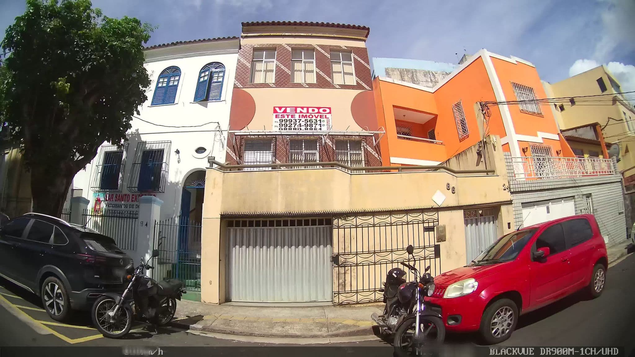 Street view near Pousada Chapada Diamantina, Salvador — © kaart_2 (CC BY-SA · Mapillary)