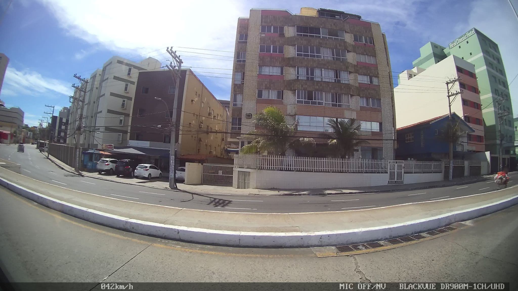 Street view near Hotel Classic, Salvador — © kaart_2 (CC BY-SA · Mapillary)