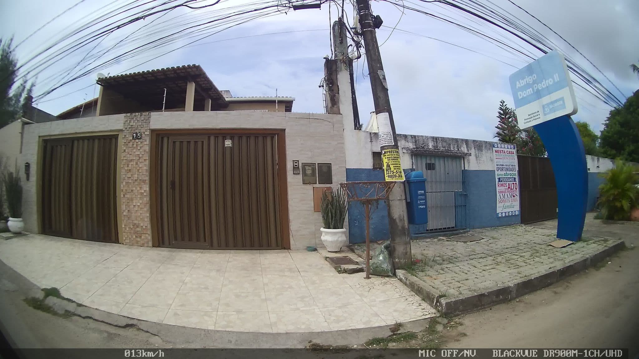 Street view near Pousada Lambreta, Lauro de Freitas — © kaart_2 (CC BY-SA · Mapillary)