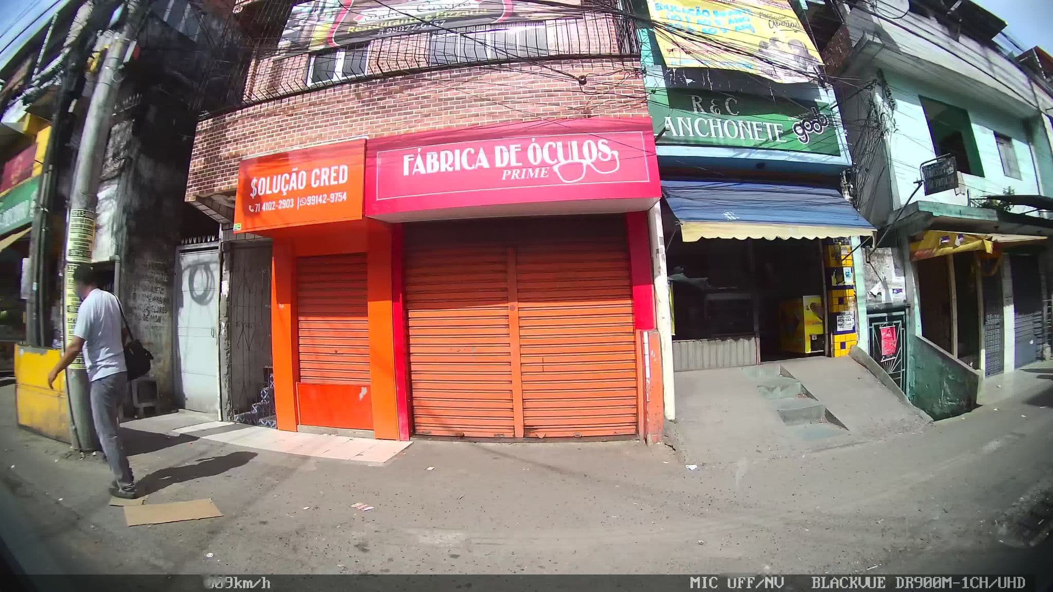 Street view near Hotel Omega, Salvador — © kaart_2 (CC BY-SA · Mapillary)