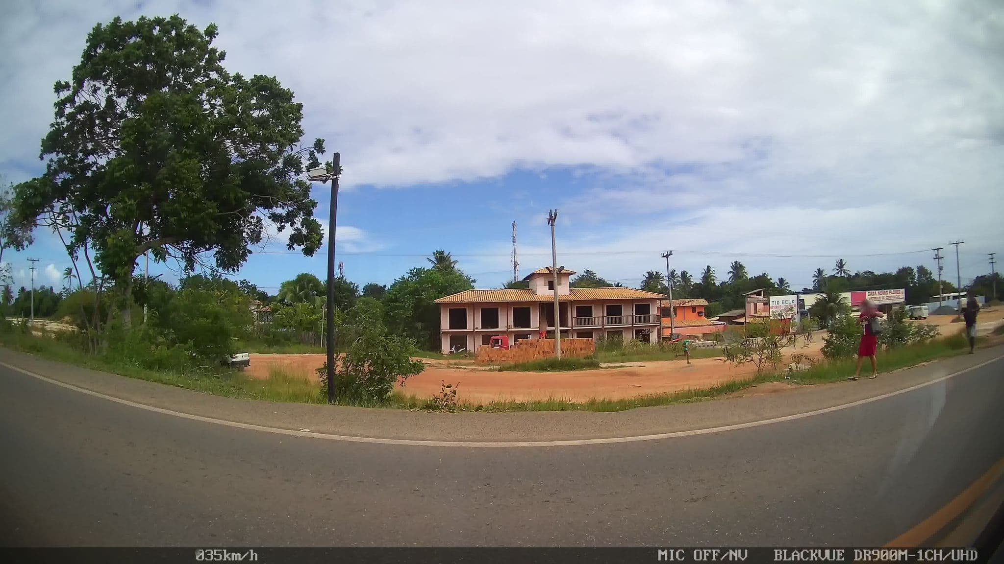 Street view near Pousada Luar de Imbassaí, Itanagra — © kaart_2 (CC BY-SA · Mapillary)