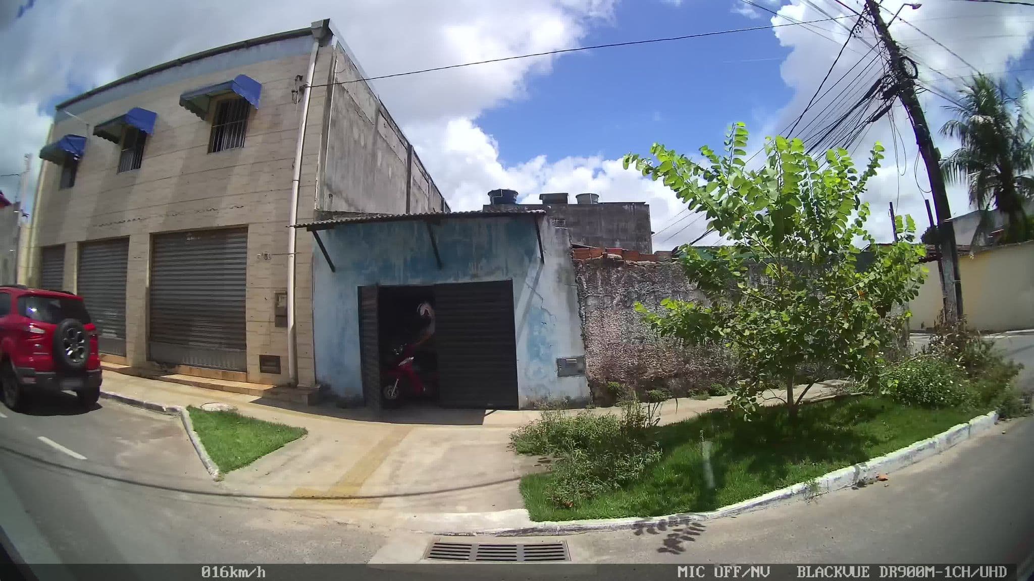 Street view near S.L ORANGE, Camaçari — © kaart_2 (CC BY-SA · Mapillary)