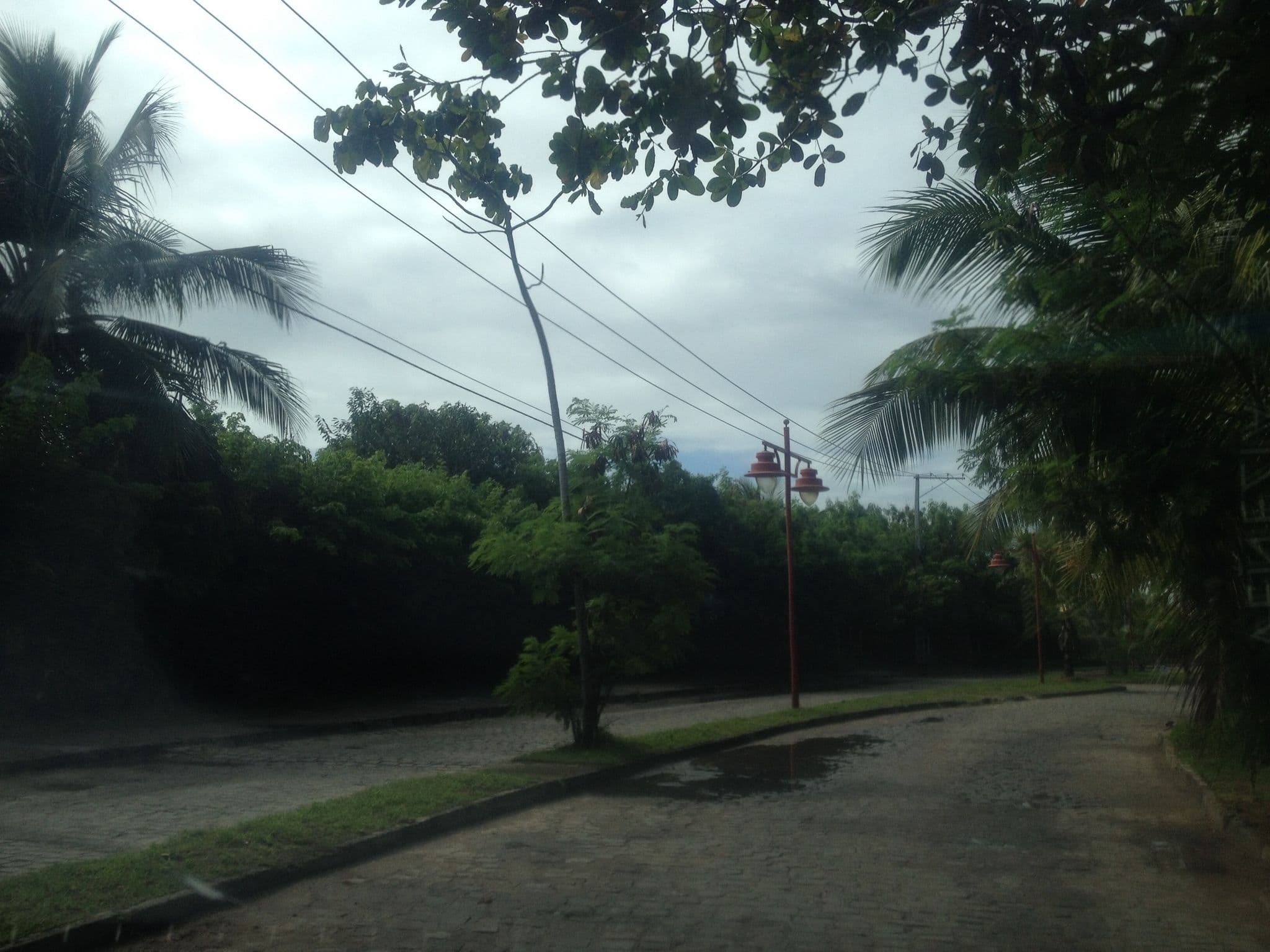 Street view near Ananda Kutir Hostel, Dias d'Ávila — © vialma (CC BY-SA · Mapillary)