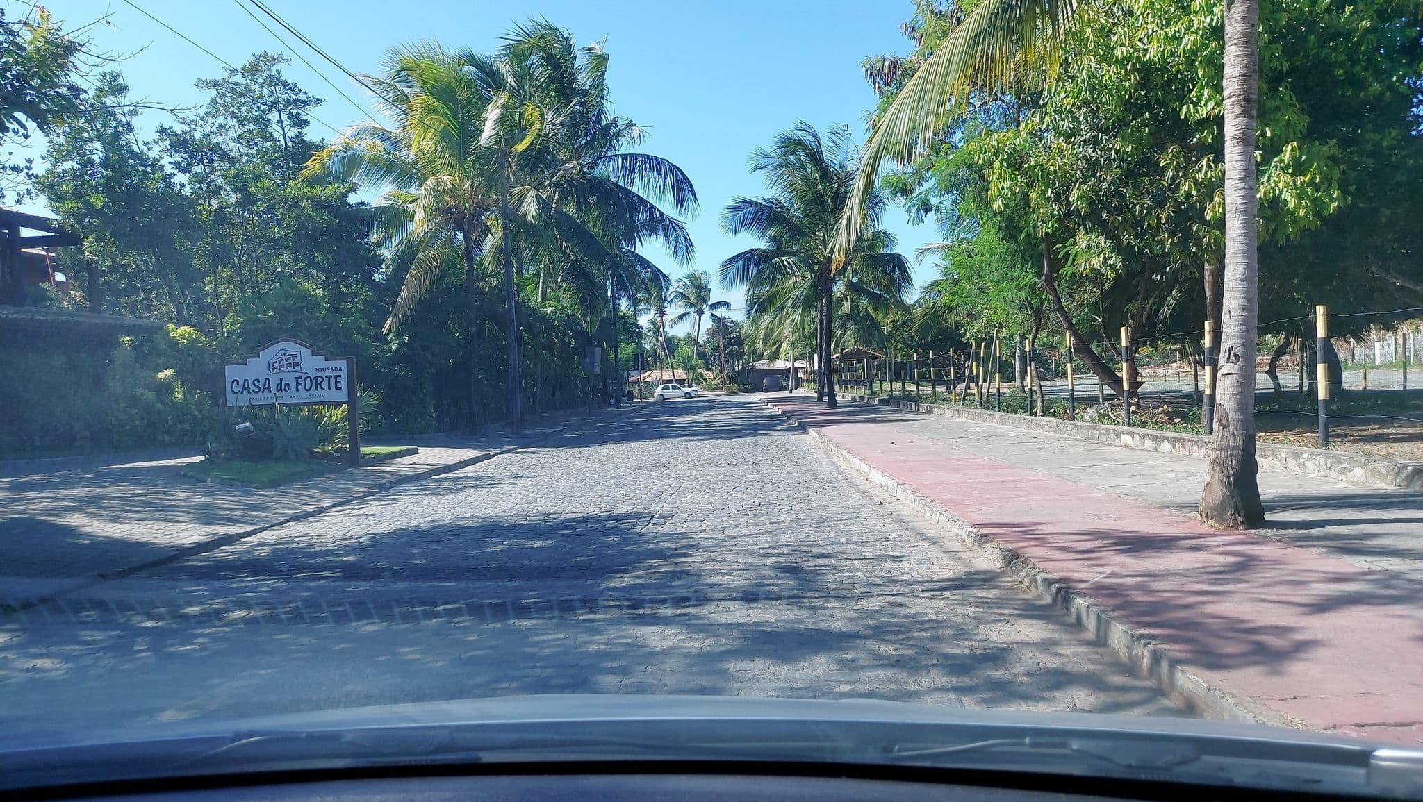 Street view near Casa do Forte, Dias d'Ávila — © georgenqueiroz (CC BY-SA · Mapillary)