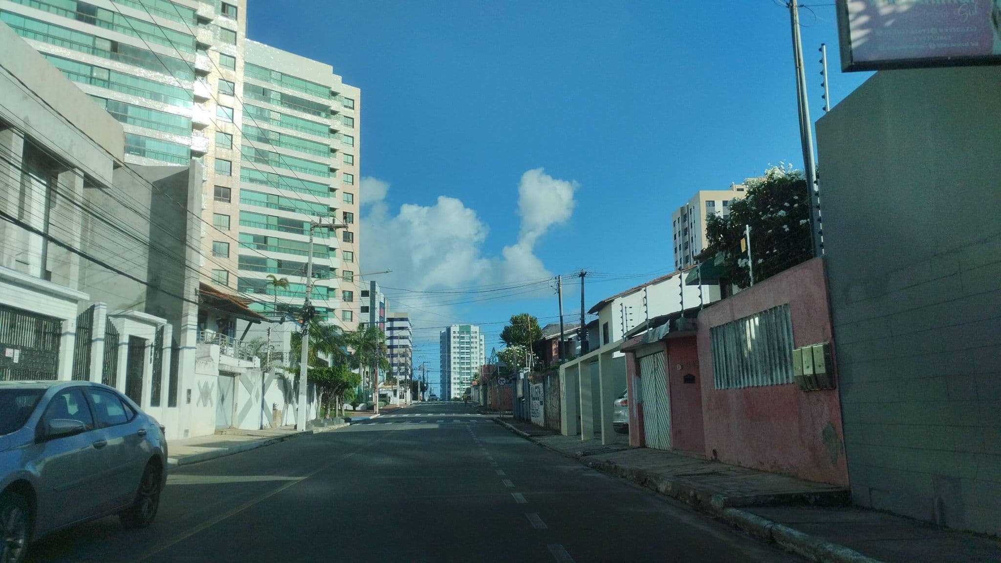 Street view near Anjara Hotel, Aracaju — © Kaart_Local (CC BY-SA · Mapillary)
