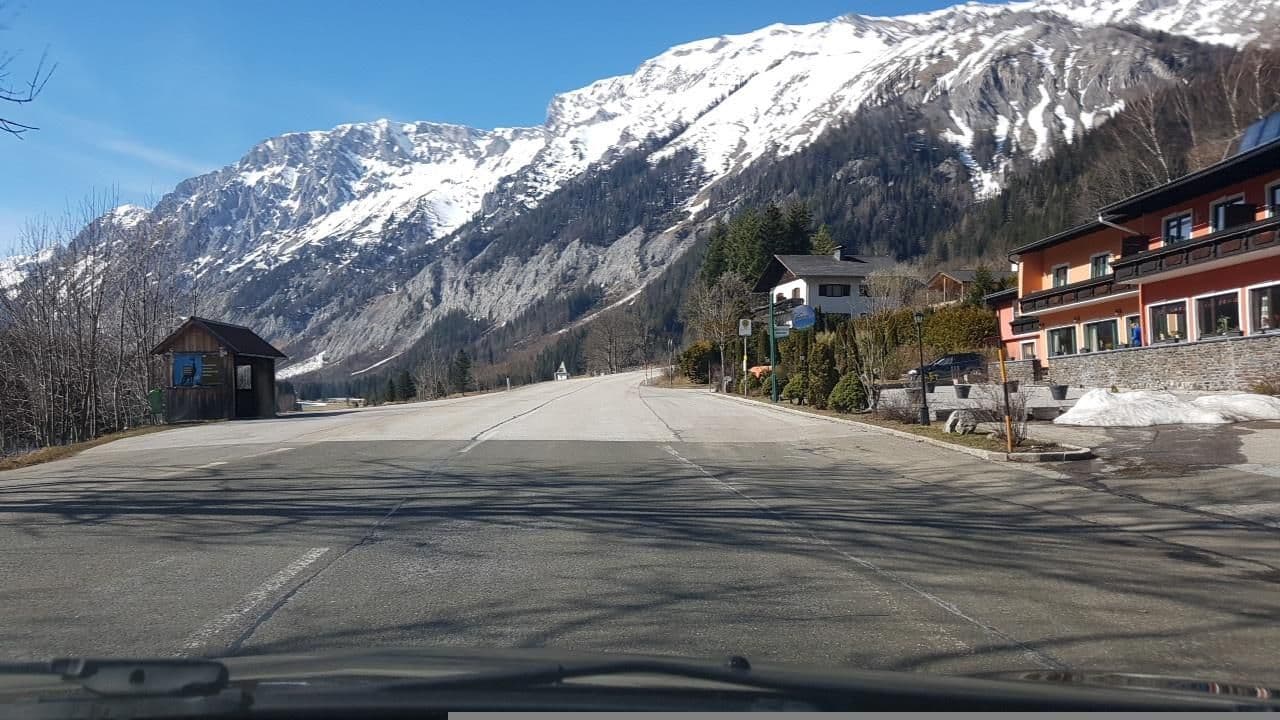Street view near Hotel Restaurant Seeberghof, Aflenz Kurort — © mik007 (CC BY-SA · Mapillary)