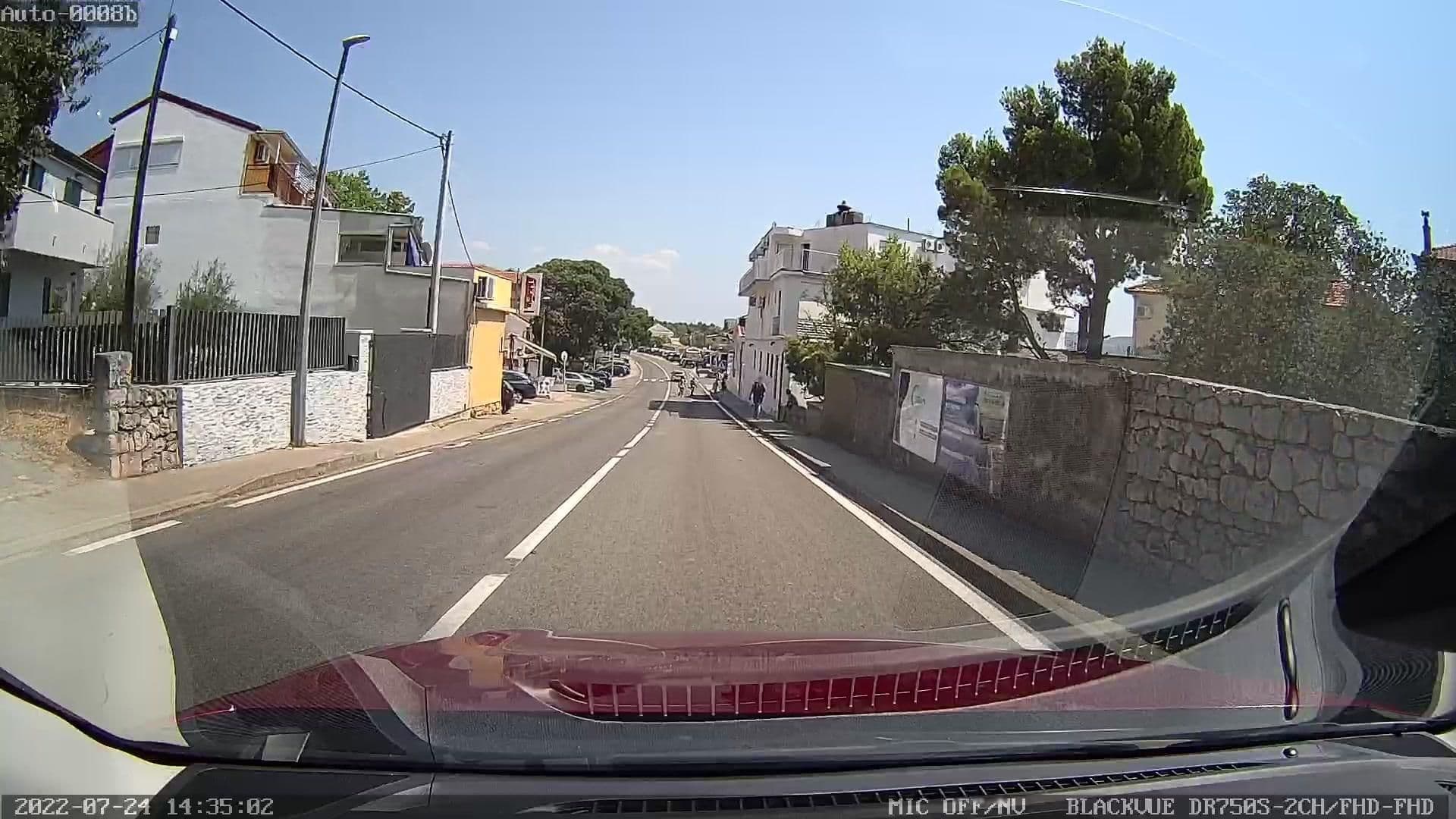 Street view near Pansion Anđelko, Posedarje — © rdnnk (CC BY-SA · Mapillary)