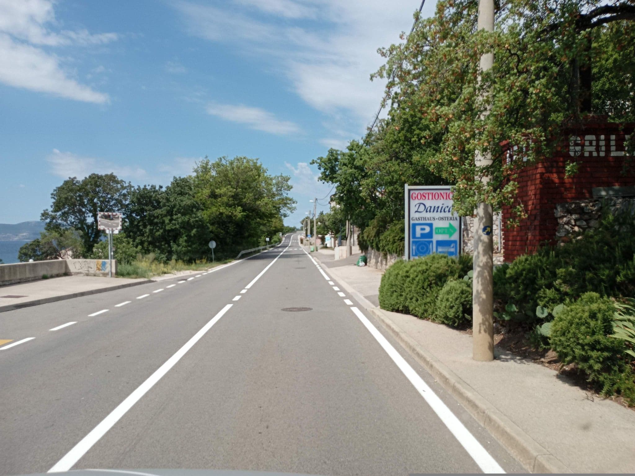 Street view near Danica, Novi Vinodolski — © atze02 (CC BY-SA · Mapillary)