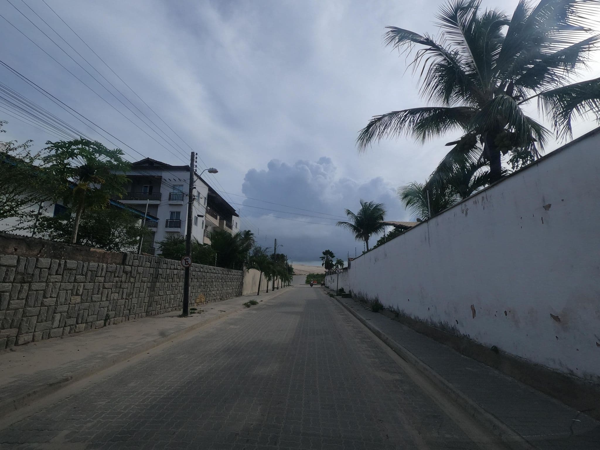 Street view near Porto Azul, Caucaia — © MuitoAlemdasFronteiras (CC BY-SA · Mapillary)