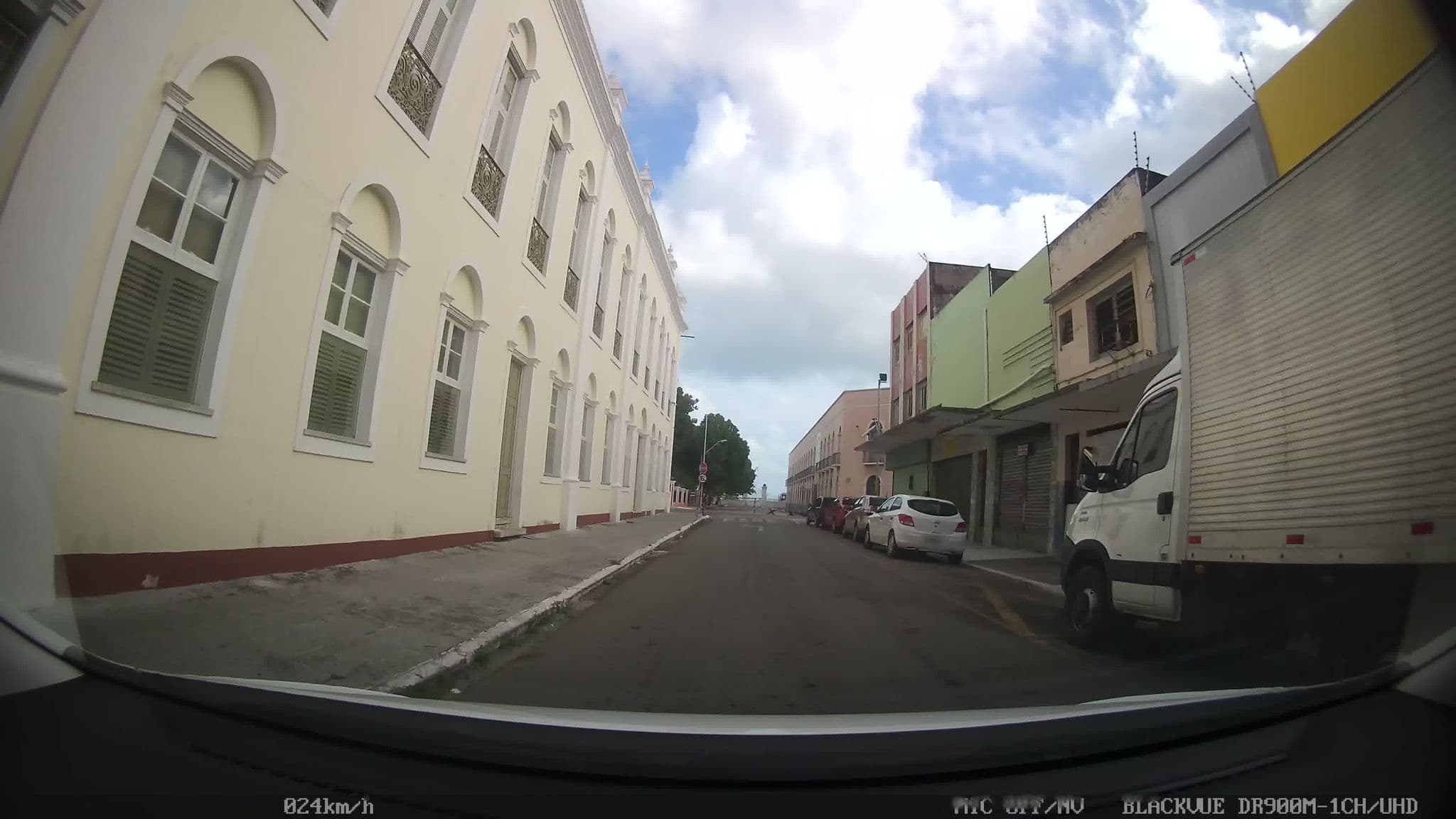 Street view near Pousada Amazônia, Fortaleza — © kaart_1 (CC BY-SA · Mapillary)