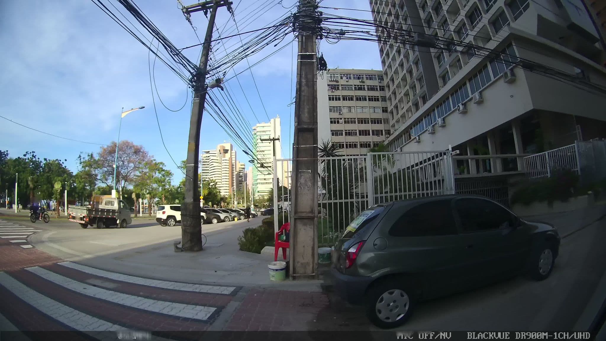 Street view near Marina Praia Hotel, Fortaleza — © kaart_1 (CC BY-SA · Mapillary)