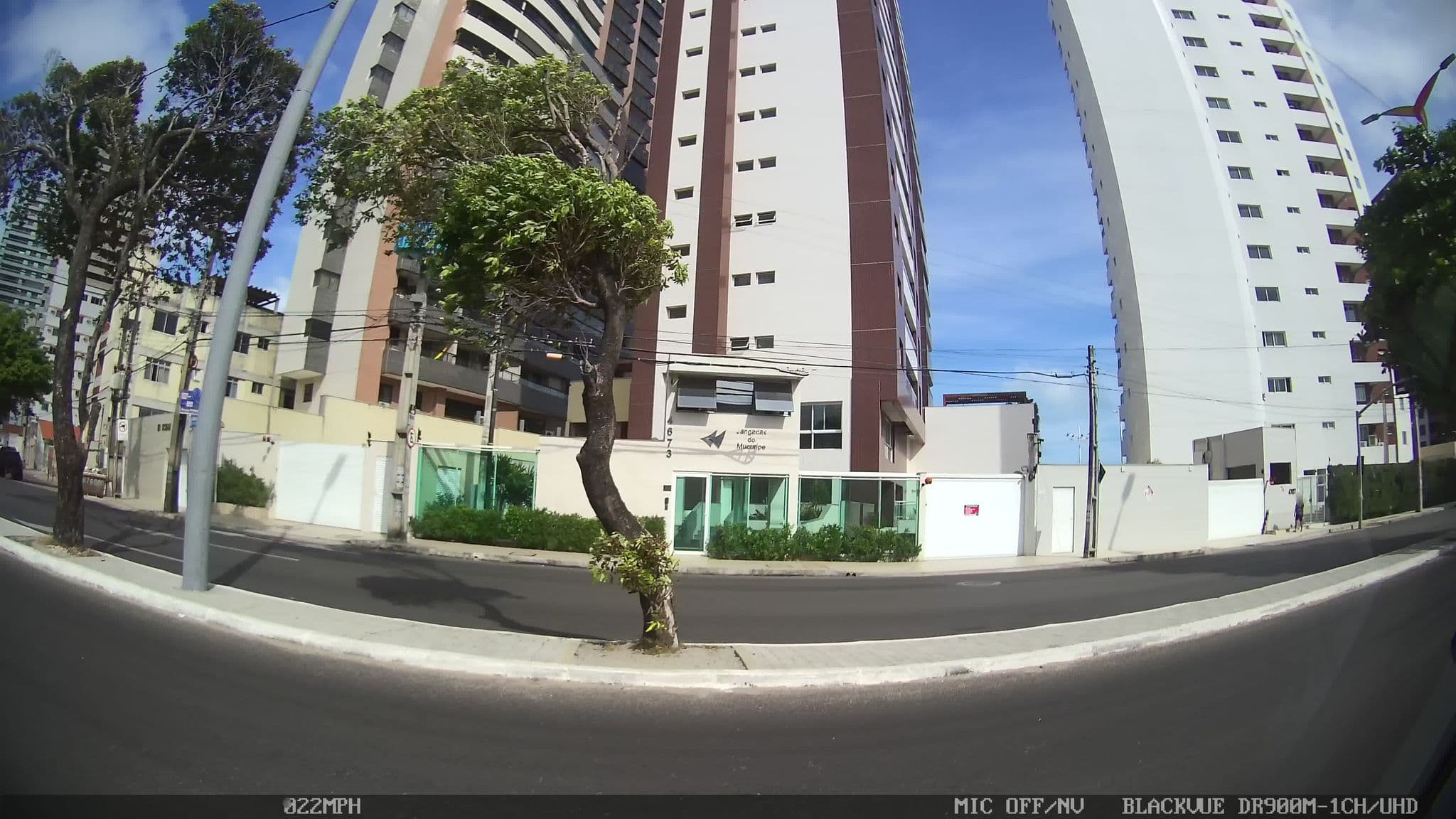 Street view near Ocean Tower Suites Fortaleza, Fortaleza — © kaart_1 (CC BY-SA · Mapillary)