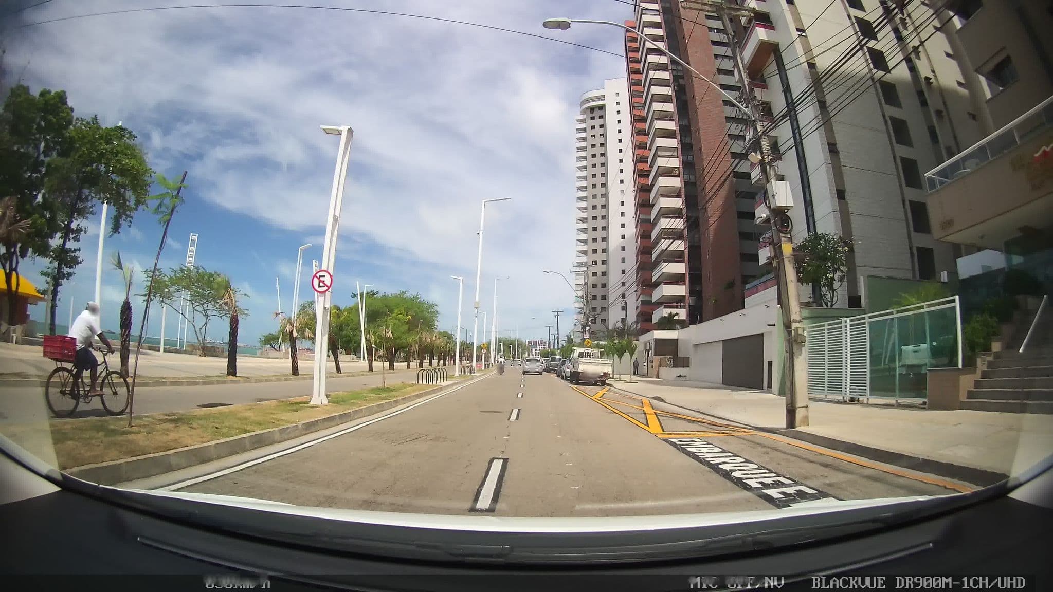 Street view near Villa Costeira Flat, Fortaleza — © kaart_1 (CC BY-SA · Mapillary)