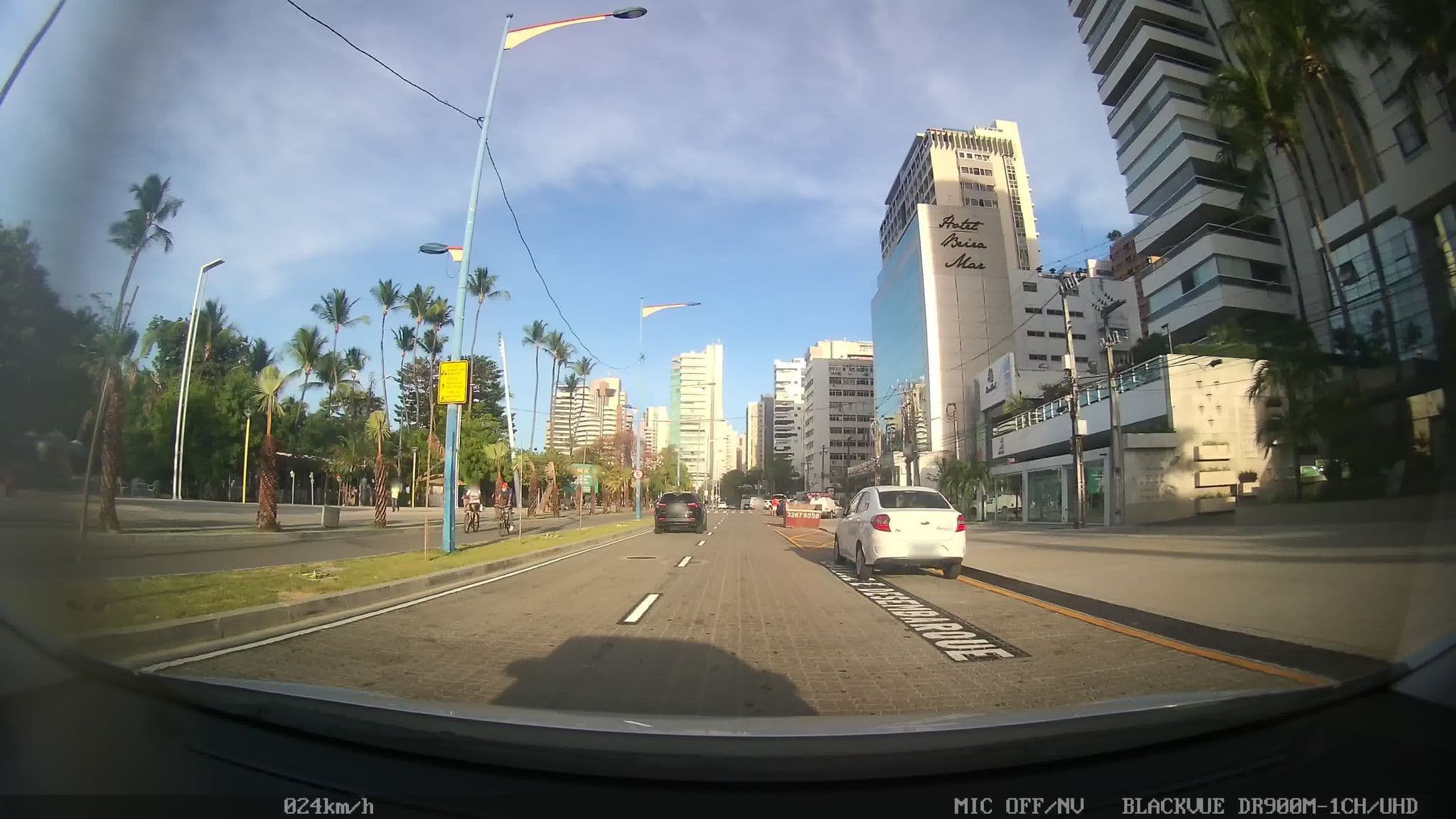 Street view near Room 1009, Fortaleza — © kaart_1 (CC BY-SA · Mapillary)