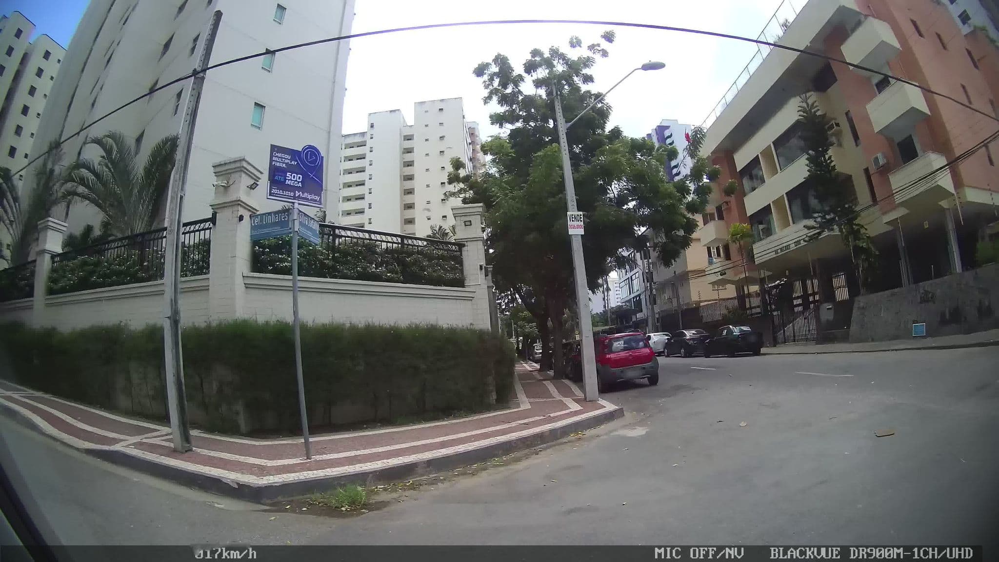 Street view near Hotel Cortez, Fortaleza — © kaart_1 (CC BY-SA · Mapillary)