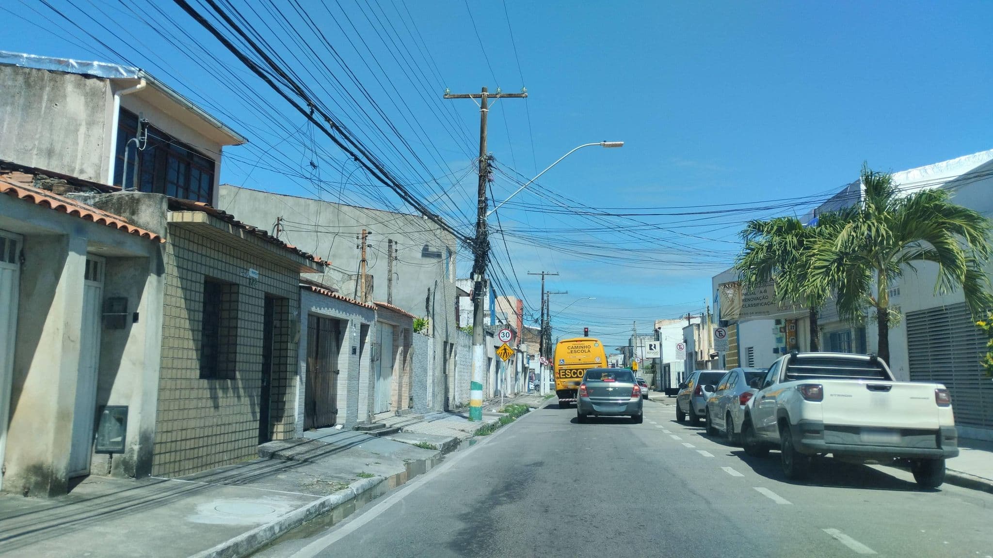 Street view near Pousada Quaraça, Maceió — © Kaart_Local (CC BY-SA · Mapillary)