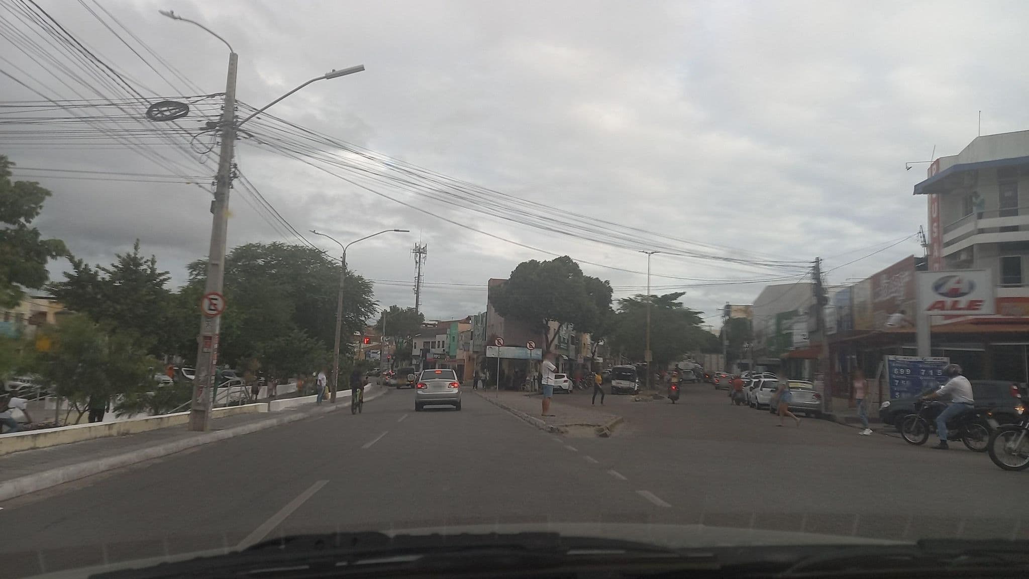 Street view near Pousada Mestre Vitalino, Caruaru — © raphaelmirc (CC BY-SA · Mapillary)