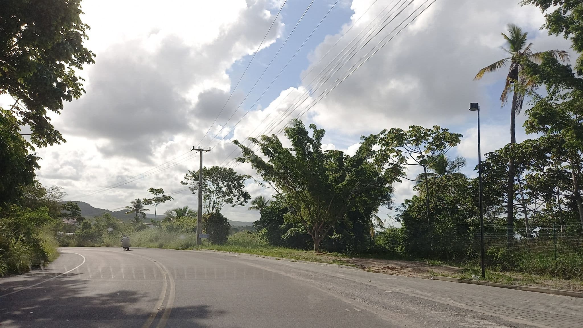 Street view near Eco Resort - Praia dos Carneiros, Tamandaré — © raphaelmirc2022 (CC BY-SA · Mapillary)