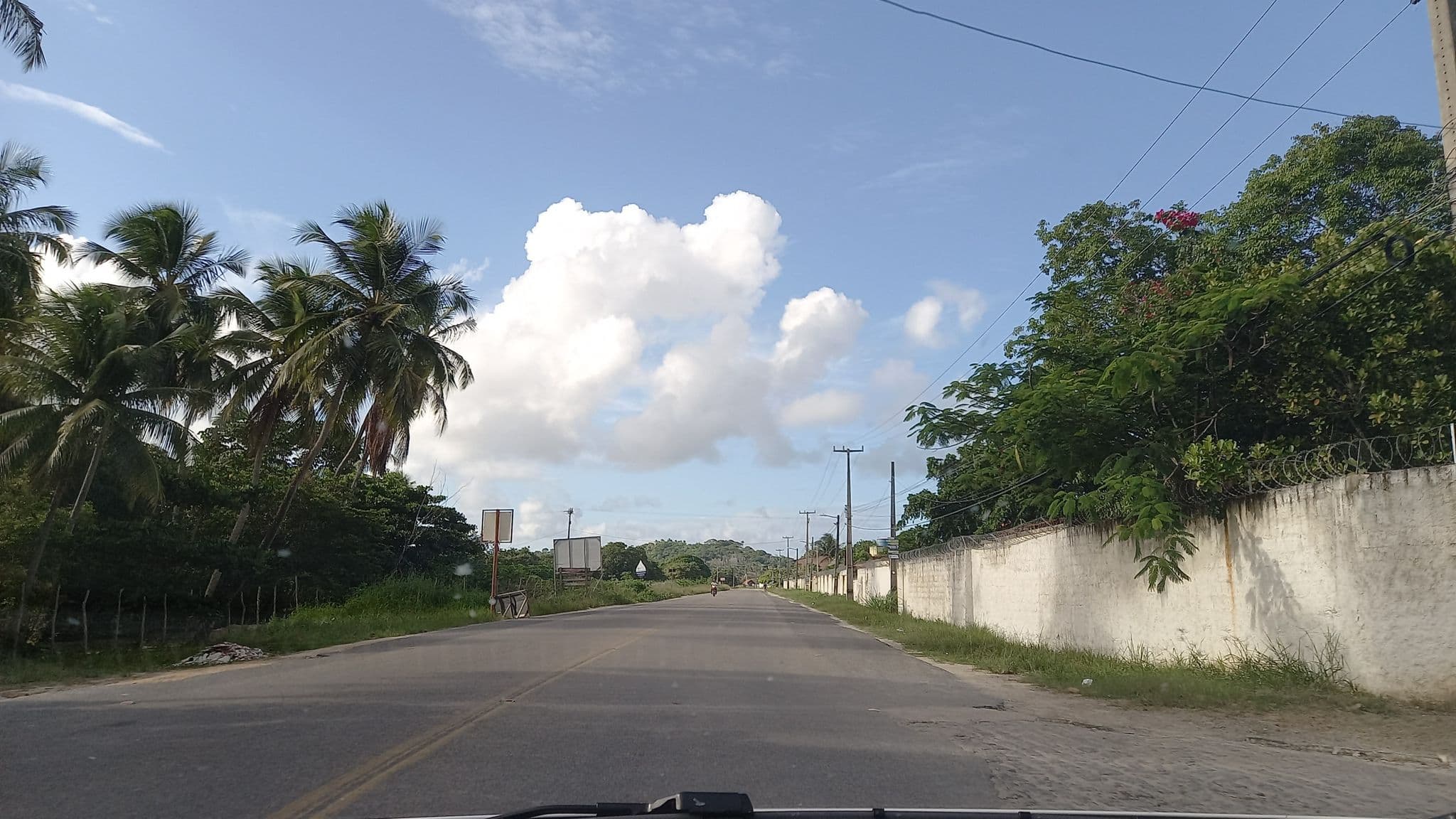 Street view near Pousada de Perua Preta, Tamandaré — © raphaelmirc2022 (CC BY-SA · Mapillary)