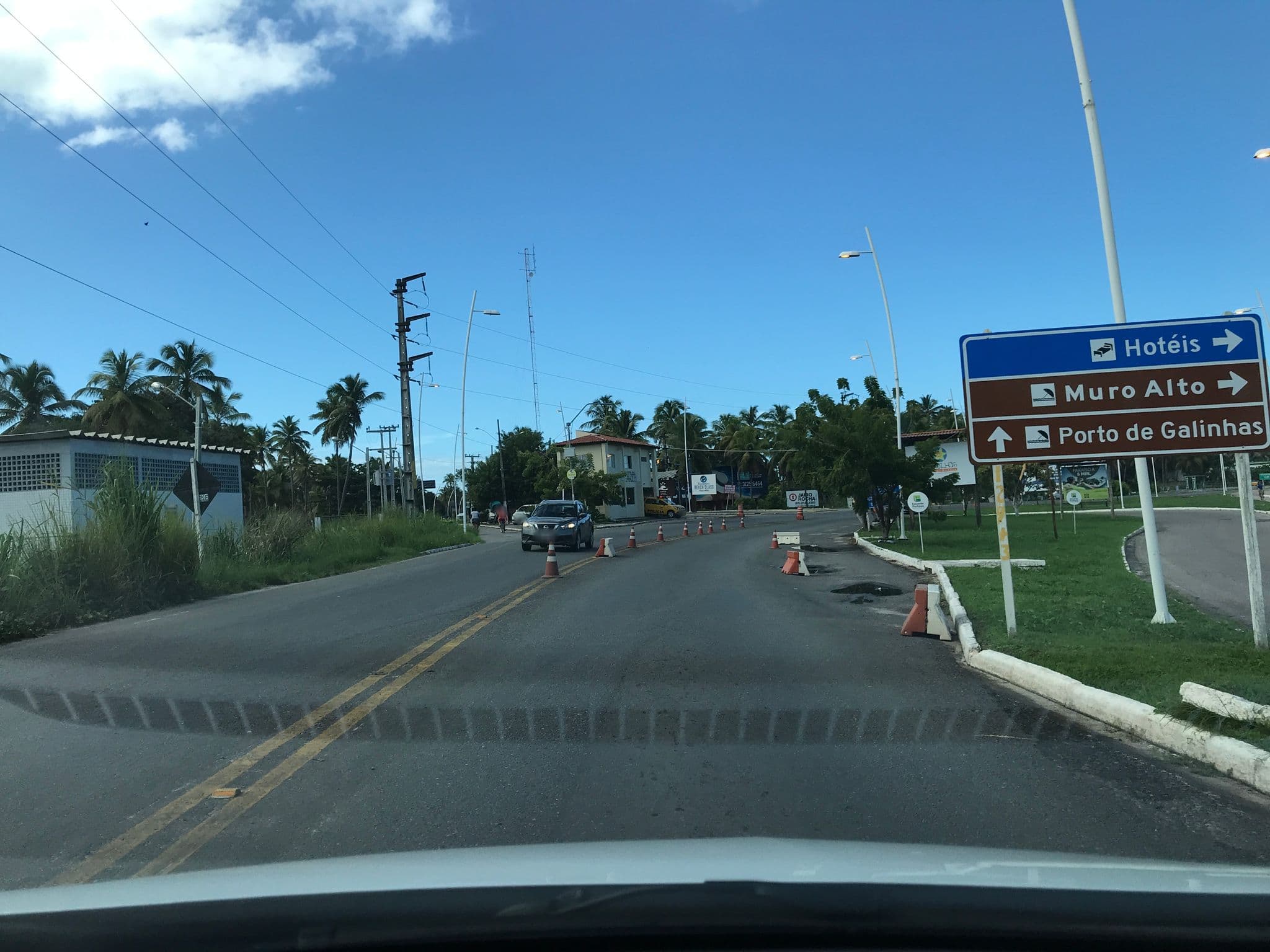 Street view near Muro Alto Condominio Club by Aft, Ipojuca — © thierryajeaniphone (CC BY-SA · Mapillary)