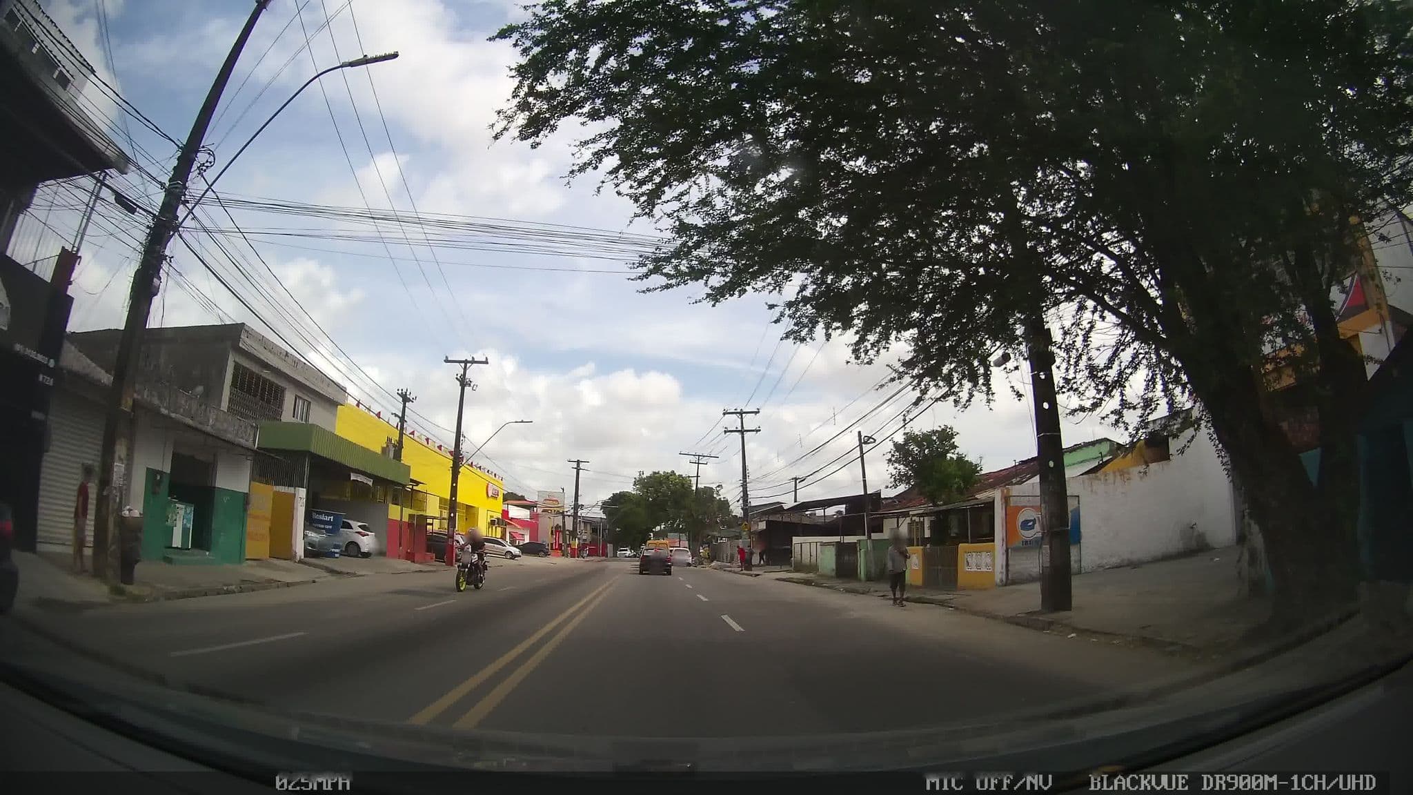 Street view near Amorim's House, Recife — © kaart_4 (CC BY-SA · Mapillary)