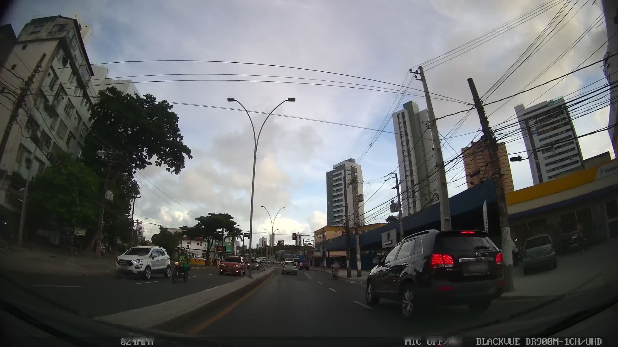Street view near Motel Castelo do Amor, Recife — © kaart_4 (CC BY-SA · Mapillary)