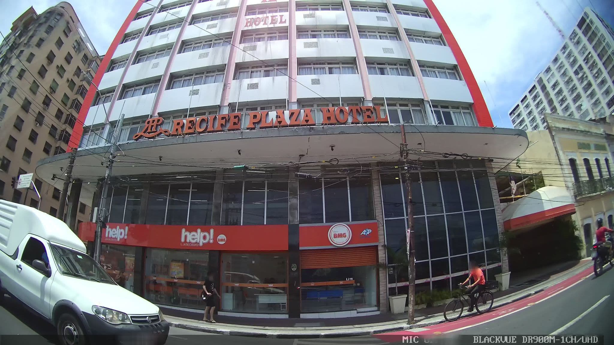 Street view near Recife Plaza Hotel, Recife — © kaart_4 (CC BY-SA · Mapillary)