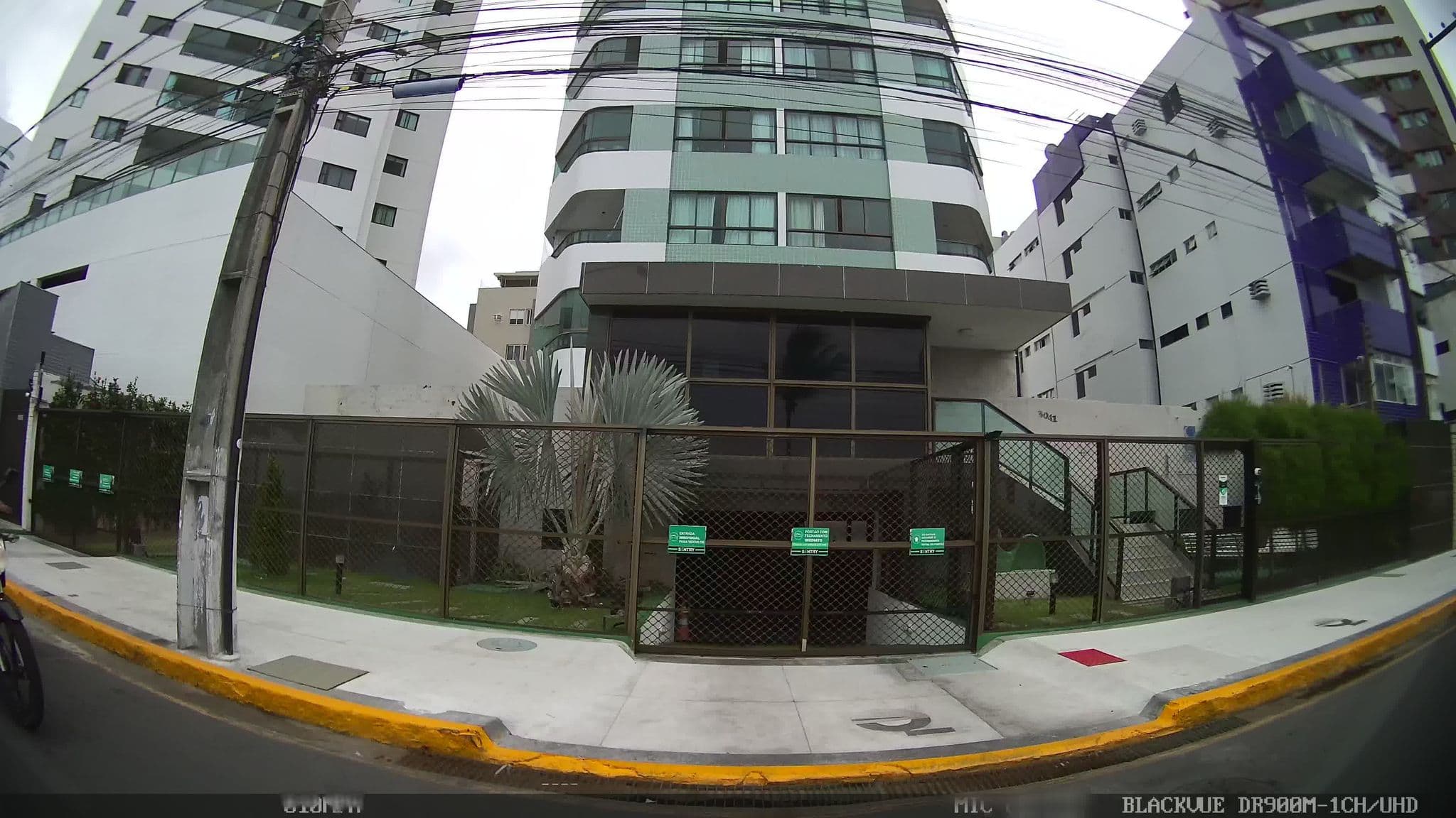 Street view near Pousada Sunrise, Olinda — © kaart_4 (CC BY-SA · Mapillary)