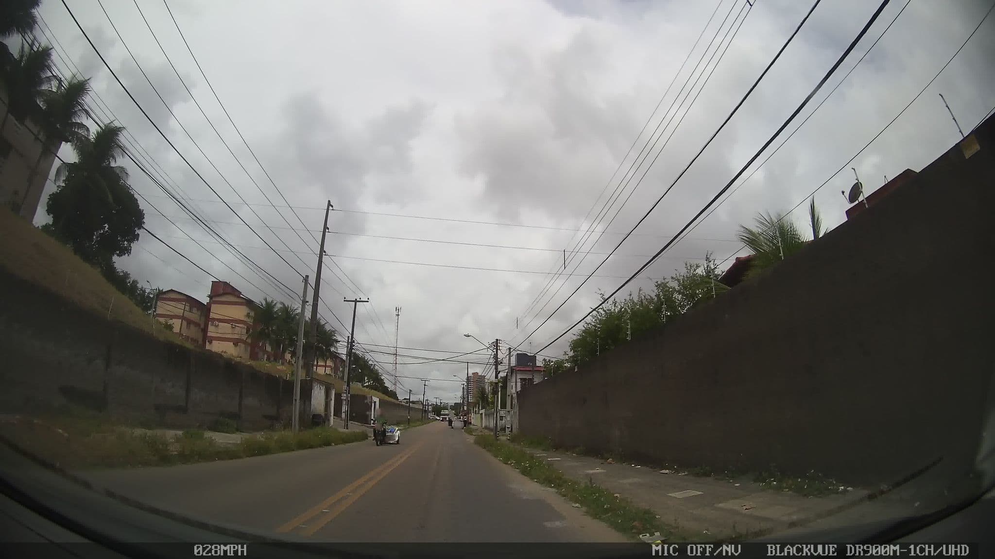 Street view near Pousada Cravo Canella, Natal — © kaart_4 (CC BY-SA · Mapillary)