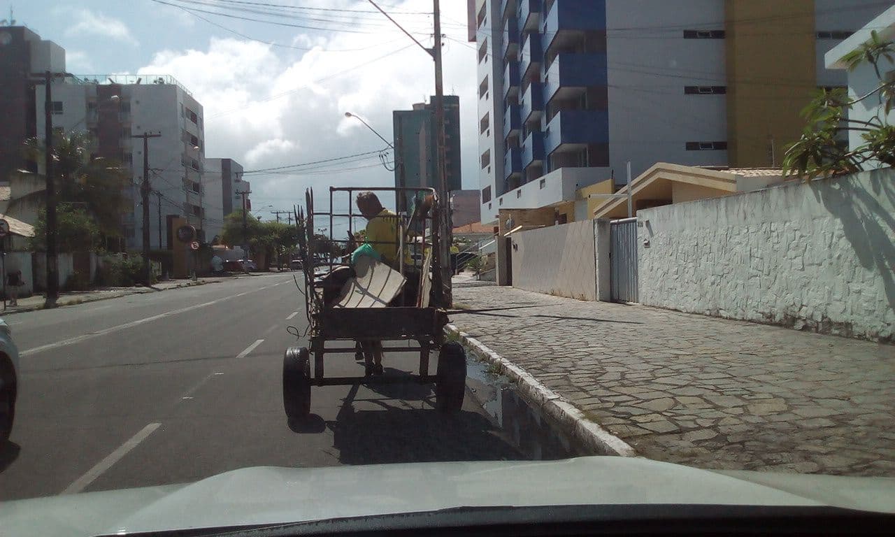 Street view near 202 Flat Residence, João Pessoa — © fredporto (CC BY-SA · Mapillary)