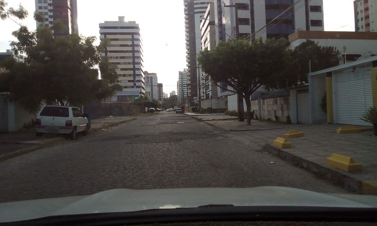 Street view near Albergue Mar do Leste, João Pessoa — © fredporto (CC BY-SA · Mapillary)