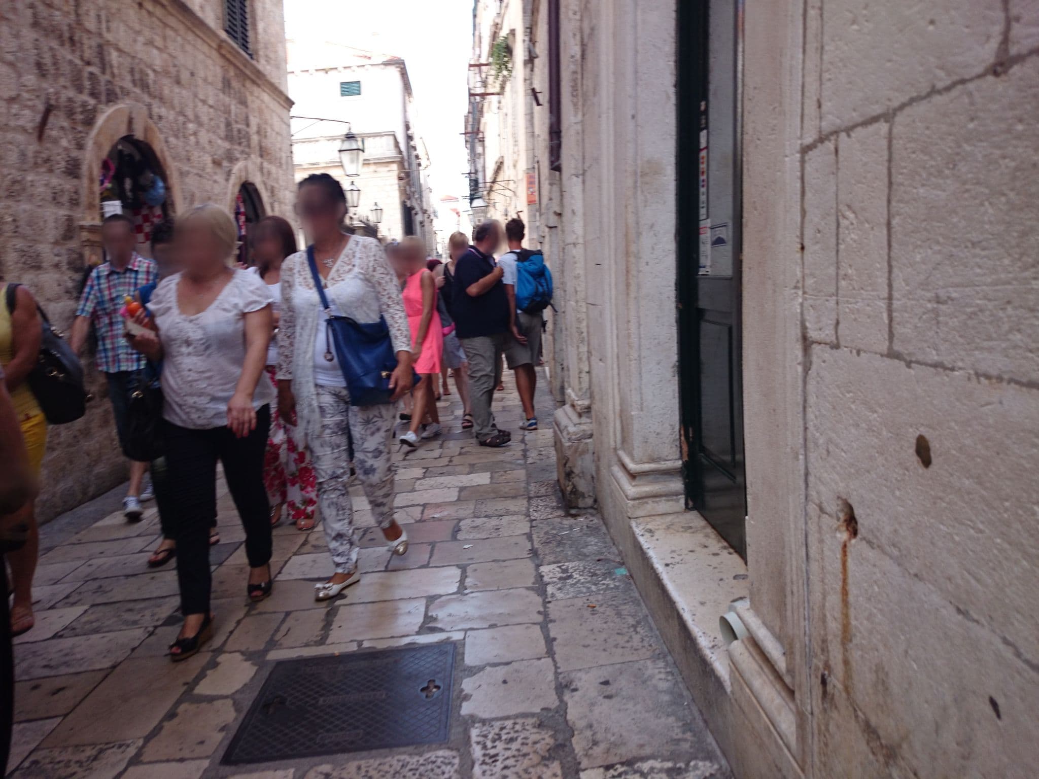 Street view near Sunce Palace Apartments, Dubrovnik — © ebel (CC BY-SA · Mapillary)