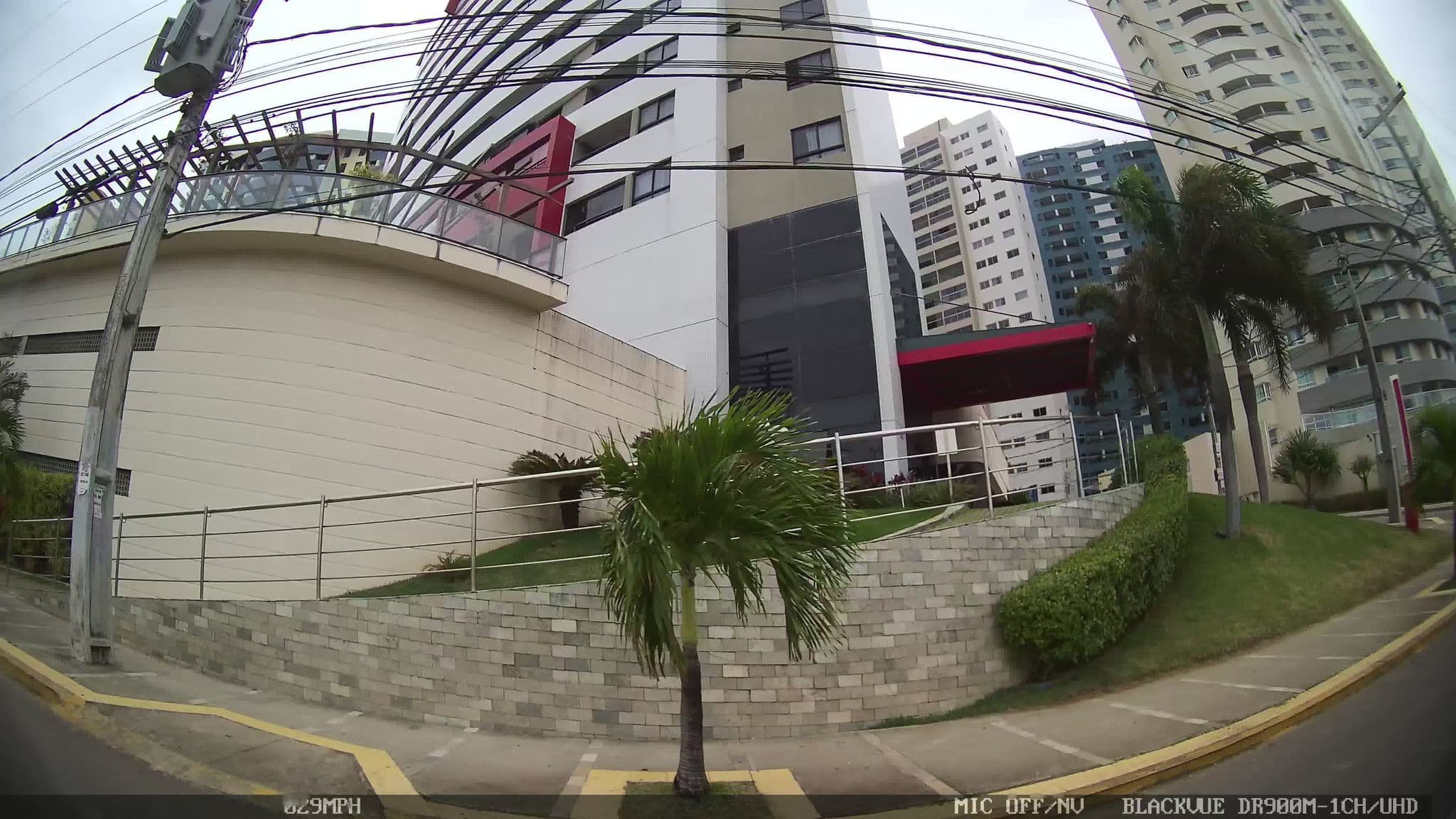 Street view near Natal Prime Apartments, Natal — © kaart_4 (CC BY-SA · Mapillary)
