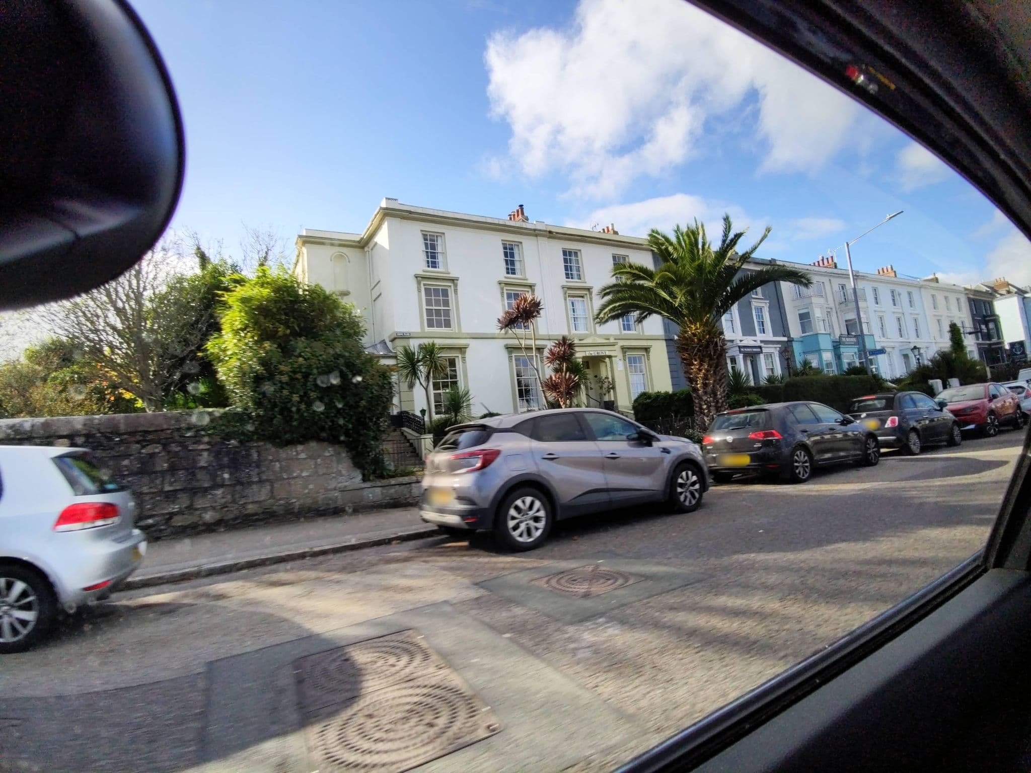 Street view near The Grove Hotel, Falmouth — © WaggyDog (CC BY-SA · Mapillary)