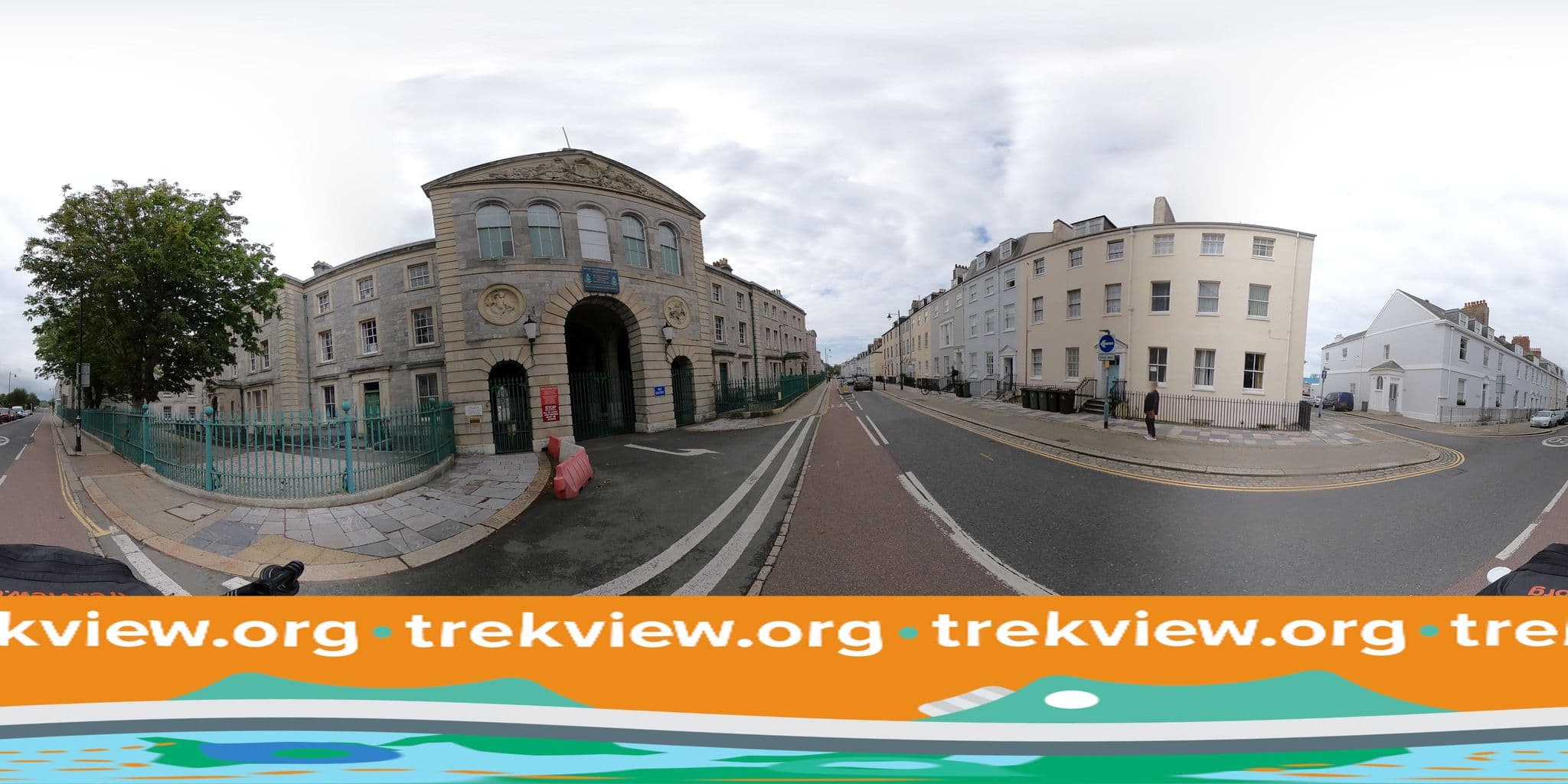 Street view near Tamar View by Pureserviced, Plymouth — © trekviewed (CC BY-SA · Mapillary)