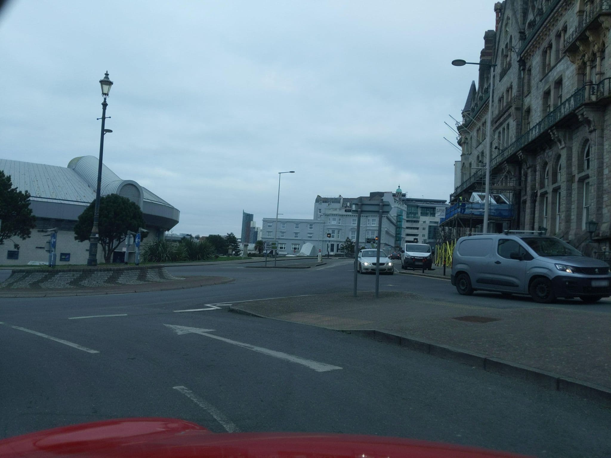 Street view near Napangelos, Plymouth — © WaggyDog (CC BY-SA · Mapillary)