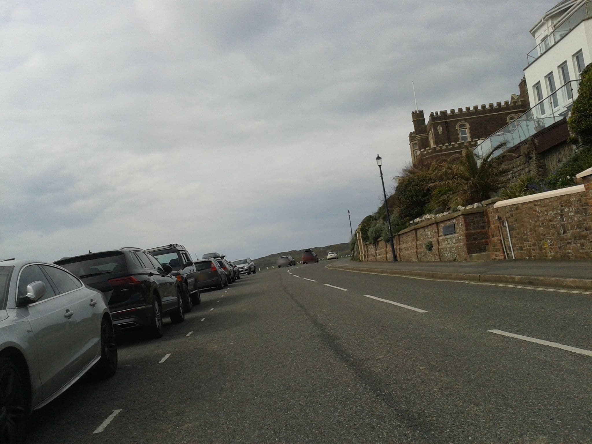 Street view near The Castle Hotel, Ilfracombe — © cyclestreets (CC BY-SA · Mapillary)
