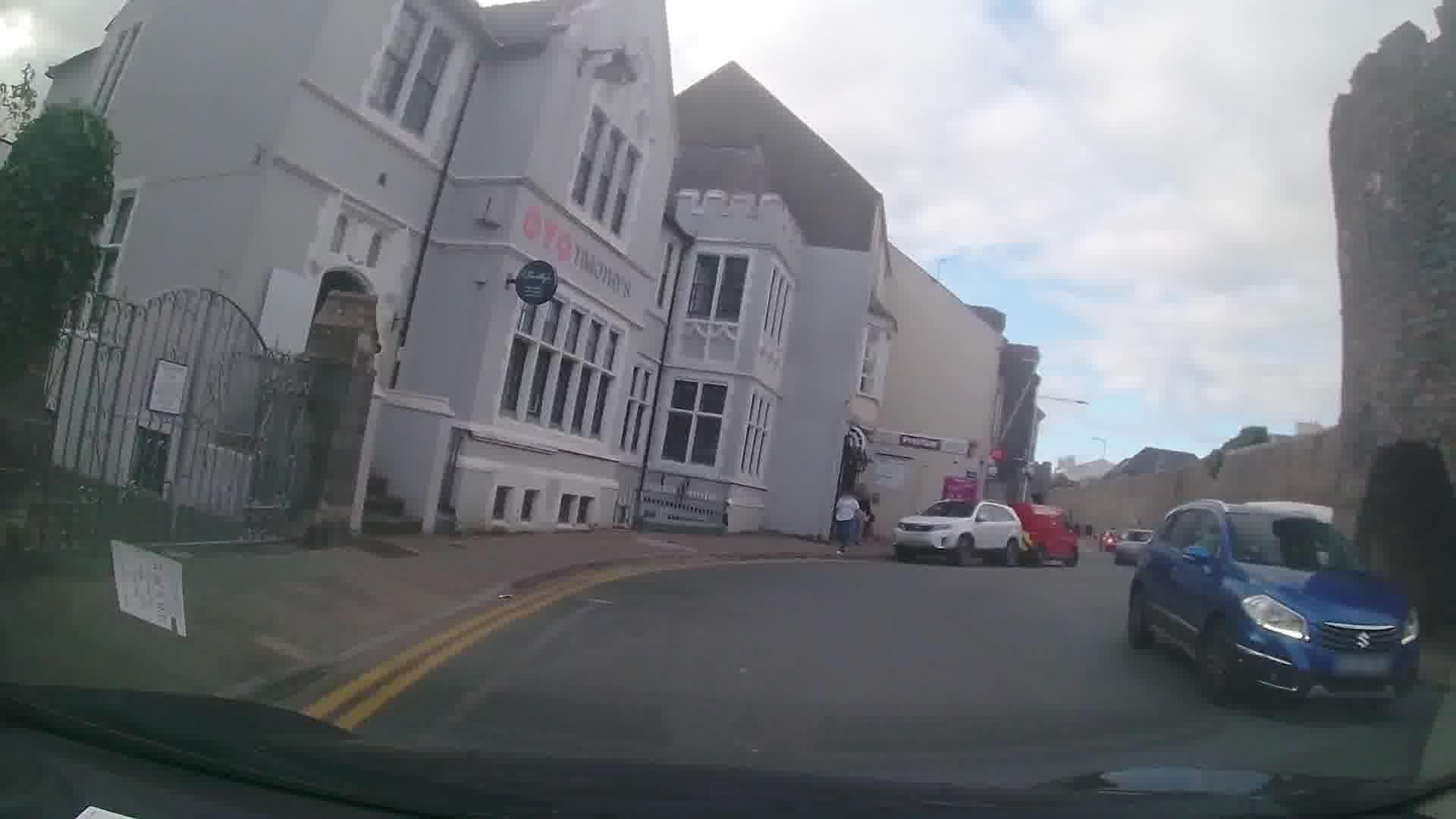 Street view near Saint Teresa's Hotel, Tenby — © trigpoint (CC BY-SA · Mapillary)